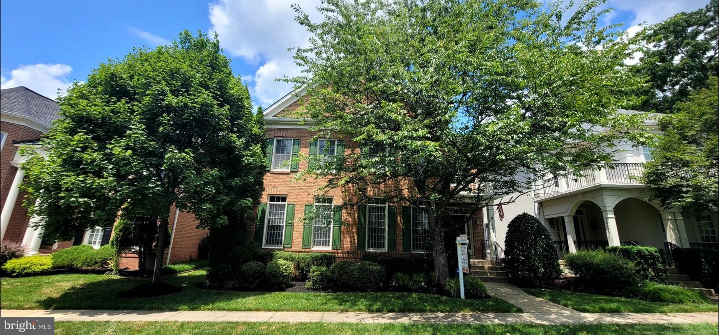 10095 MCCARTY CREST CT, FAIRFAX, Virginia 22030, 4 Bedrooms Bedrooms, ,3 BathroomsBathrooms,Residential,For sale,10095 MCCARTY CREST CT,VAFC2006620 MLS # VAFC2006620