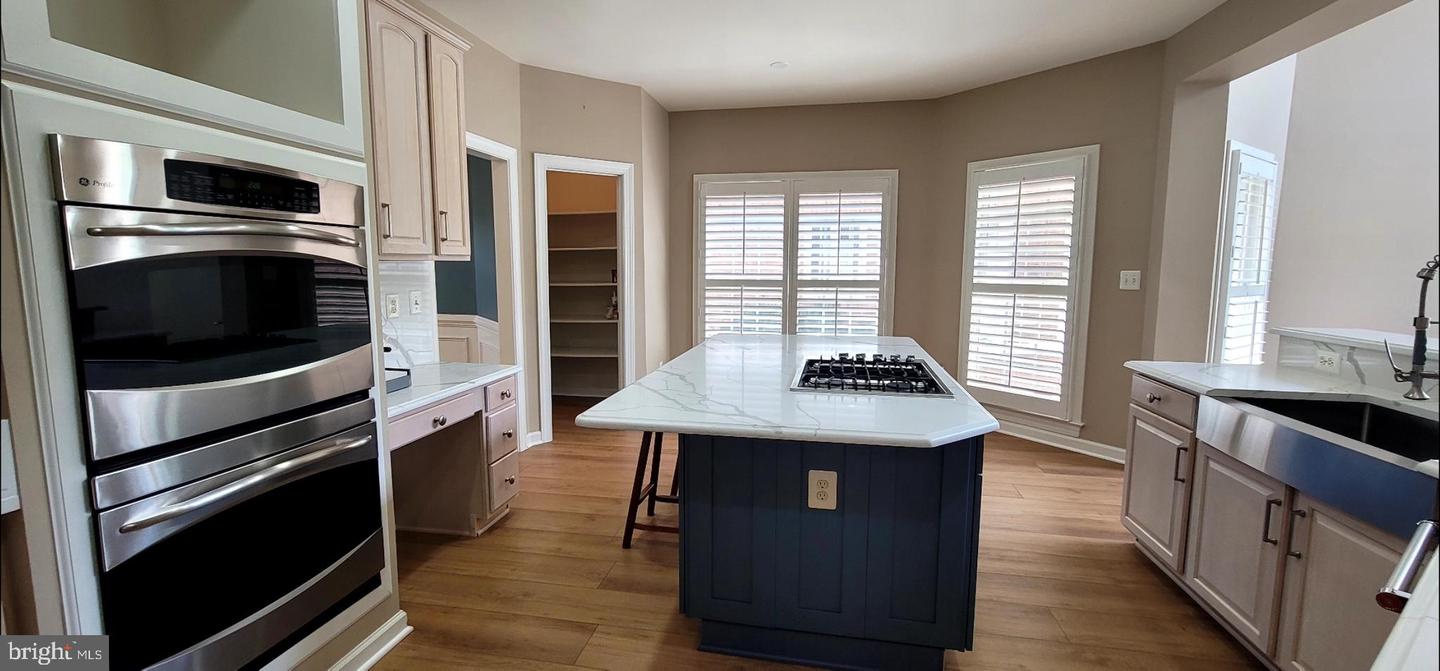 10095 MCCARTY CREST CT, FAIRFAX, Virginia 22030, 4 Bedrooms Bedrooms, ,3 BathroomsBathrooms,Residential,For sale,10095 MCCARTY CREST CT,VAFC2006620 MLS # VAFC2006620