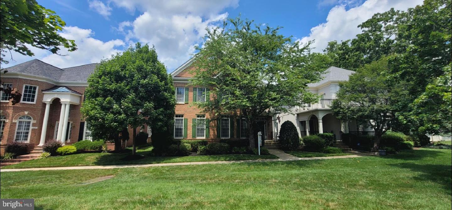 10095 MCCARTY CREST CT, FAIRFAX, Virginia 22030, 4 Bedrooms Bedrooms, ,3 BathroomsBathrooms,Residential,For sale,10095 MCCARTY CREST CT,VAFC2006620 MLS # VAFC2006620