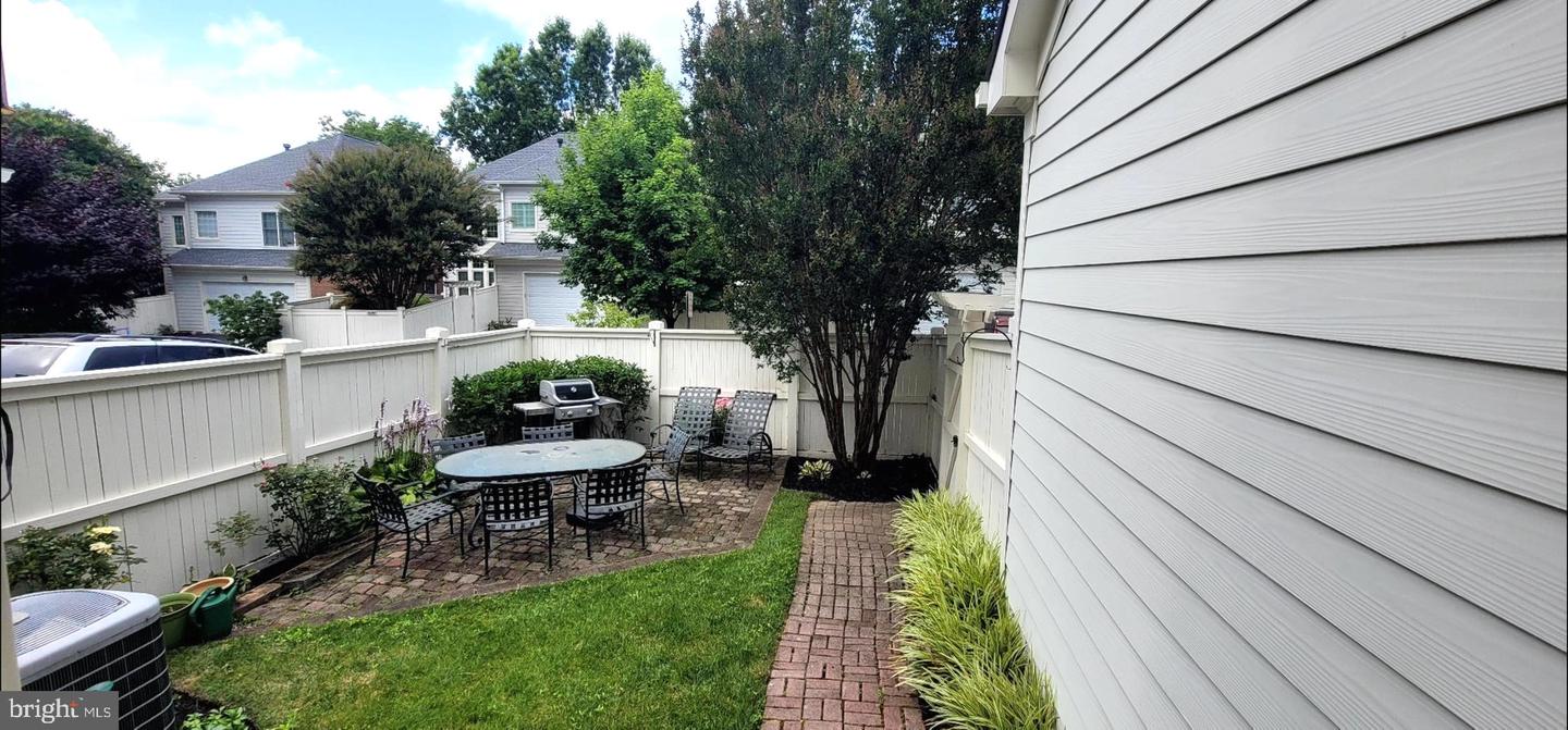 10095 MCCARTY CREST CT, FAIRFAX, Virginia 22030, 4 Bedrooms Bedrooms, ,3 BathroomsBathrooms,Residential,For sale,10095 MCCARTY CREST CT,VAFC2006620 MLS # VAFC2006620