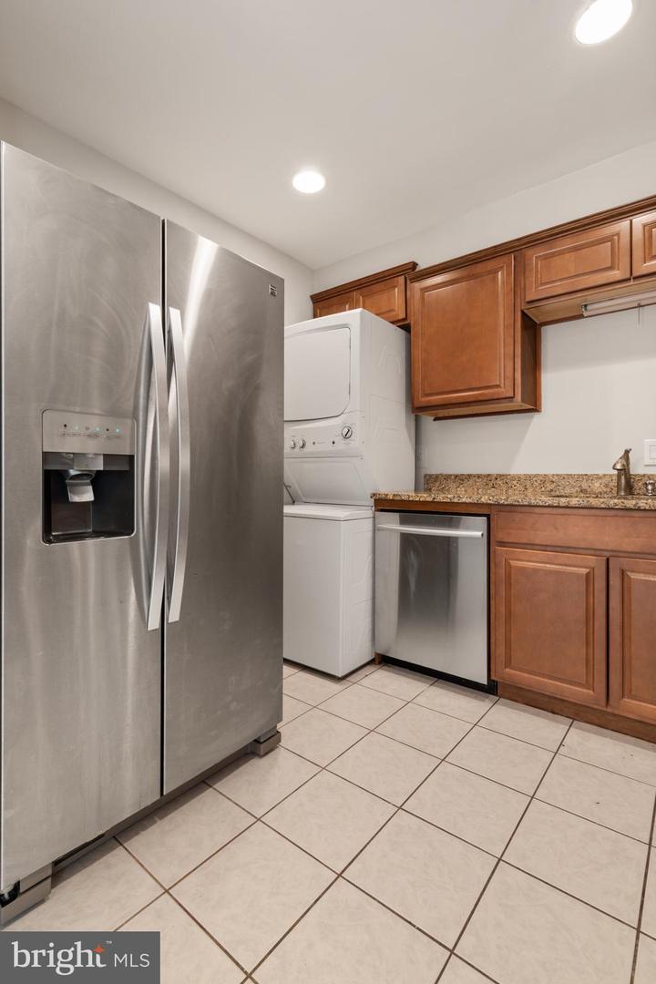 110 E CORNELL DR, STERLING, Virginia 20164, 2 Bedrooms Bedrooms, ,1 BathroomBathrooms,Residential,For sale,110 E CORNELL DR,VALO2102104 MLS # VALO2102104