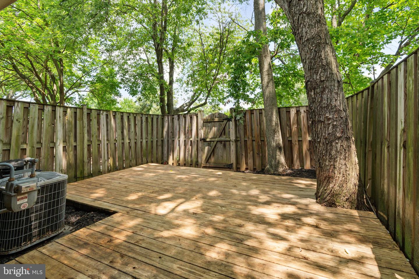 110 E CORNELL DR, STERLING, Virginia 20164, 2 Bedrooms Bedrooms, ,1 BathroomBathrooms,Residential,For sale,110 E CORNELL DR,VALO2102104 MLS # VALO2102104