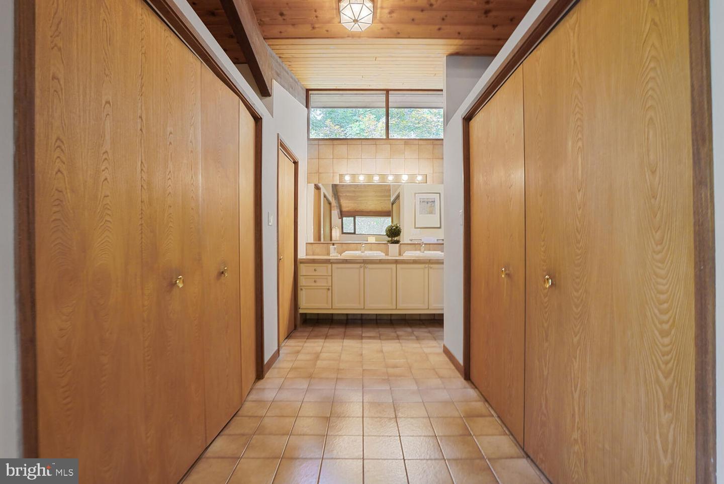 1017 TOWLSTON RD, MCLEAN, Virginia 22102, 3 Bedrooms Bedrooms, ,2 BathroomsBathrooms,Residential,For sale,1017 TOWLSTON RD,VAFX2254844 MLS # VAFX2254844