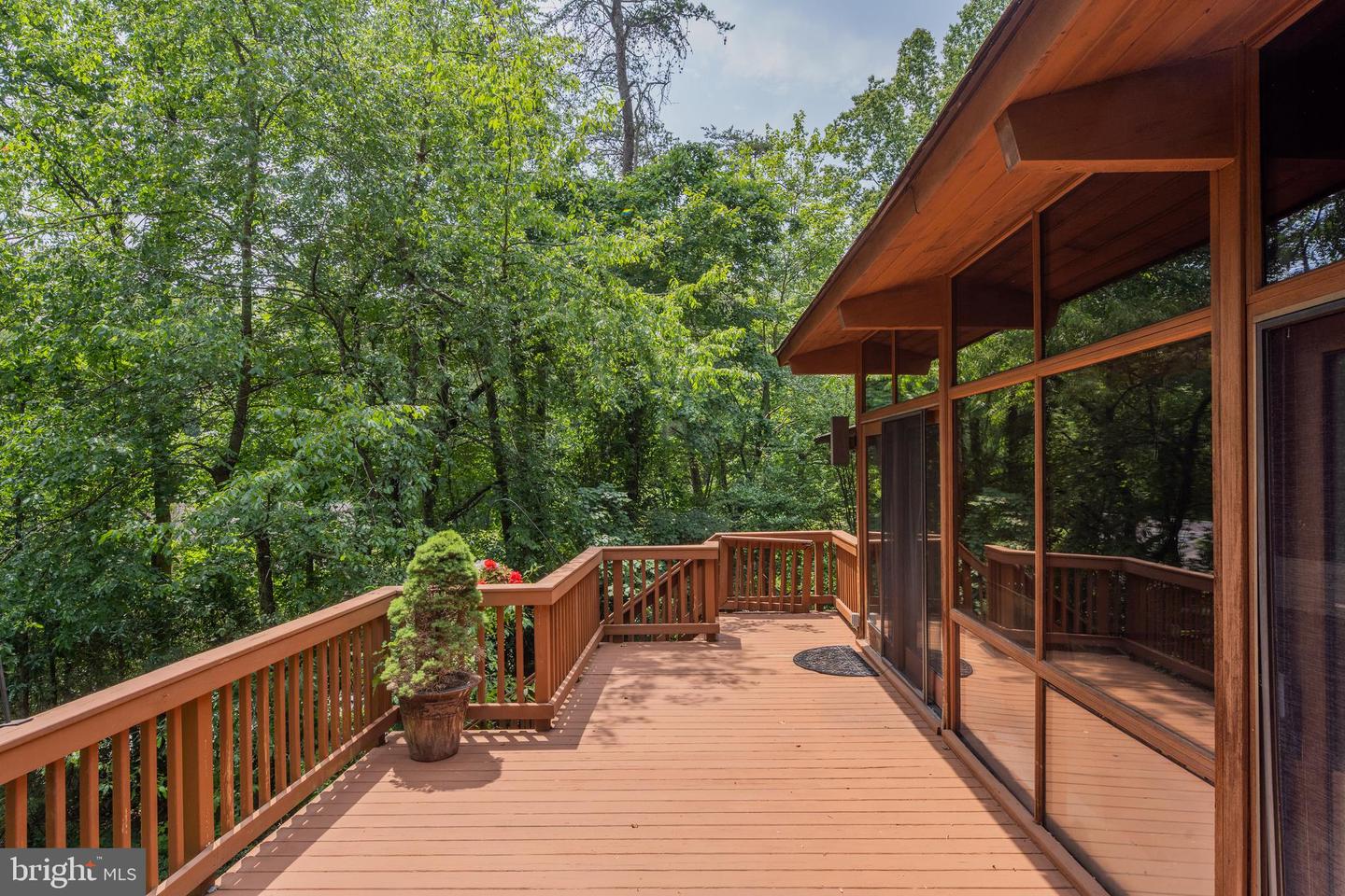 1017 TOWLSTON RD, MCLEAN, Virginia 22102, 3 Bedrooms Bedrooms, ,2 BathroomsBathrooms,Residential,For sale,1017 TOWLSTON RD,VAFX2254844 MLS # VAFX2254844