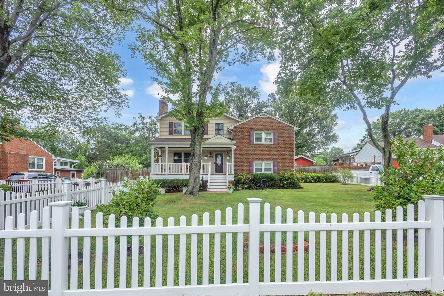 7016 UTICA ST, SPRINGFIELD, Virginia 22150, 4 Bedrooms Bedrooms, ,2 BathroomsBathrooms,Residential,For sale,7016 UTICA ST,VAFX2254862 MLS # VAFX2254862