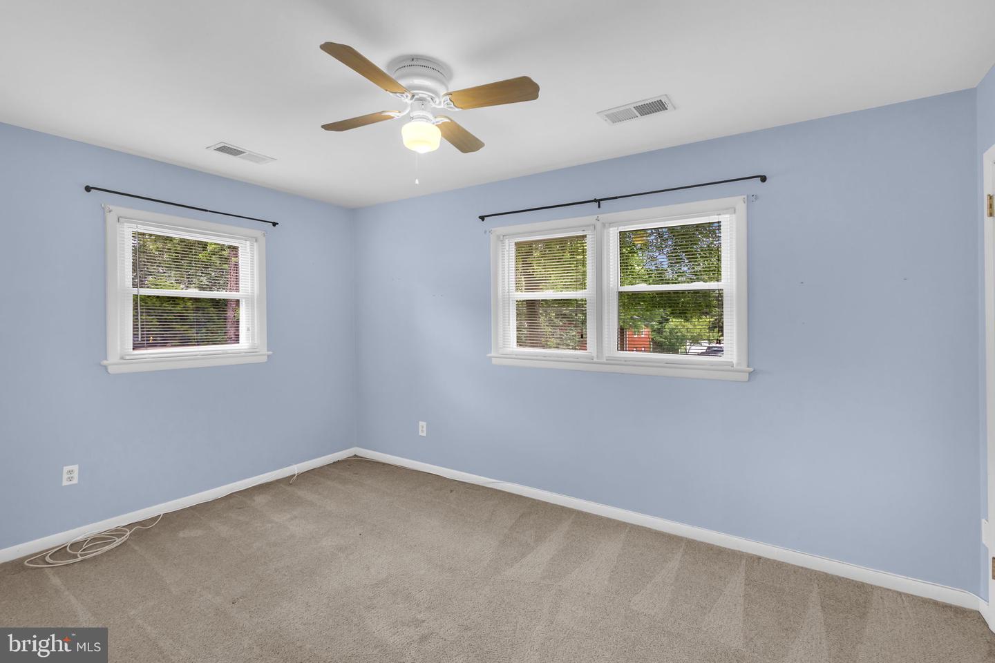 7016 UTICA ST, SPRINGFIELD, Virginia 22150, 4 Bedrooms Bedrooms, ,2 BathroomsBathrooms,Residential,For sale,7016 UTICA ST,VAFX2254862 MLS # VAFX2254862