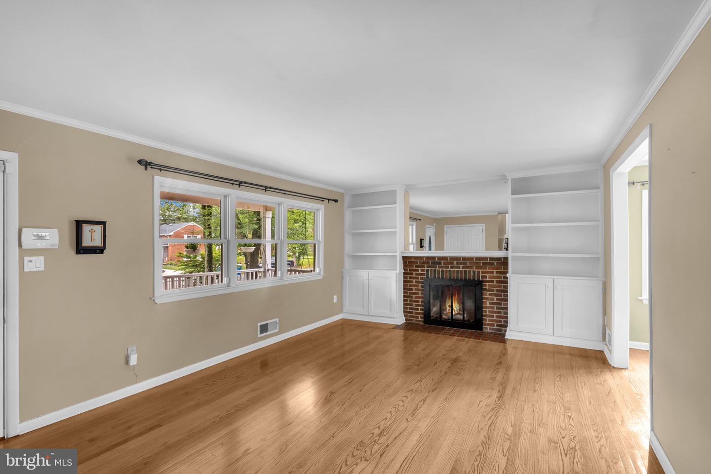 7016 UTICA ST, SPRINGFIELD, Virginia 22150, 4 Bedrooms Bedrooms, ,2 BathroomsBathrooms,Residential,For sale,7016 UTICA ST,VAFX2254862 MLS # VAFX2254862