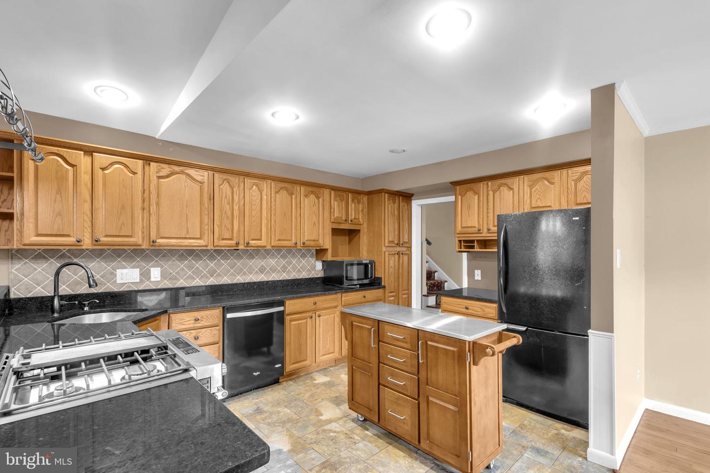 7016 UTICA ST, SPRINGFIELD, Virginia 22150, 4 Bedrooms Bedrooms, ,2 BathroomsBathrooms,Residential,For sale,7016 UTICA ST,VAFX2254862 MLS # VAFX2254862