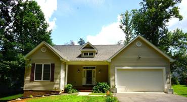 303 STRATFORD CIR, LOCUST GROVE, Virginia 22508, 3 Bedrooms Bedrooms, ,2 BathroomsBathrooms,Residential,For sale,303 STRATFORD CIR,VAOR2010196 MLS # VAOR2010196