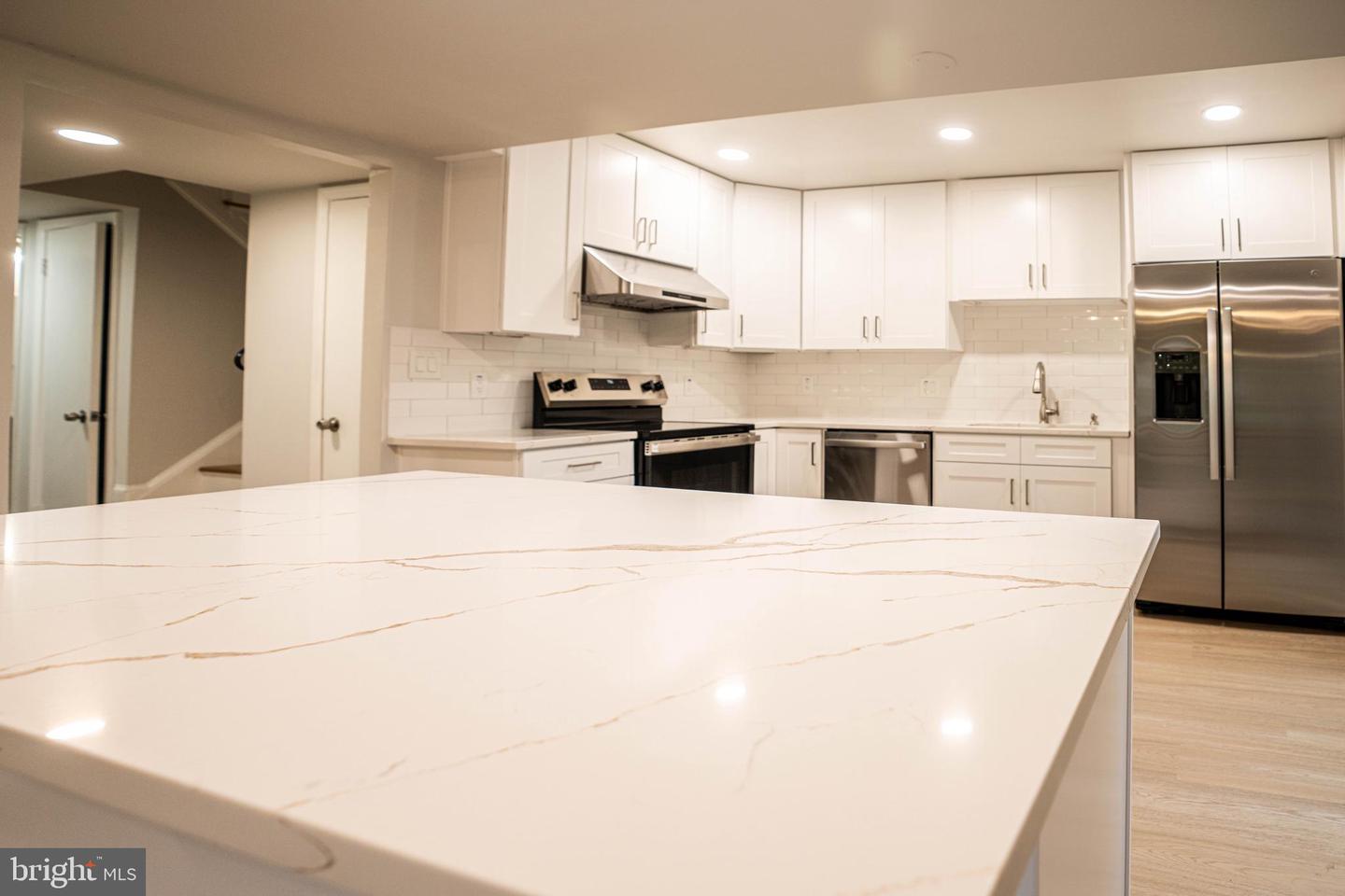 6907 BARNACK DR, SPRINGFIELD, Virginia 22152, 4 Bedrooms Bedrooms, ,2 BathroomsBathrooms,Residential,For sale,6907 BARNACK DR,VAFX2255552 MLS # VAFX2255552
