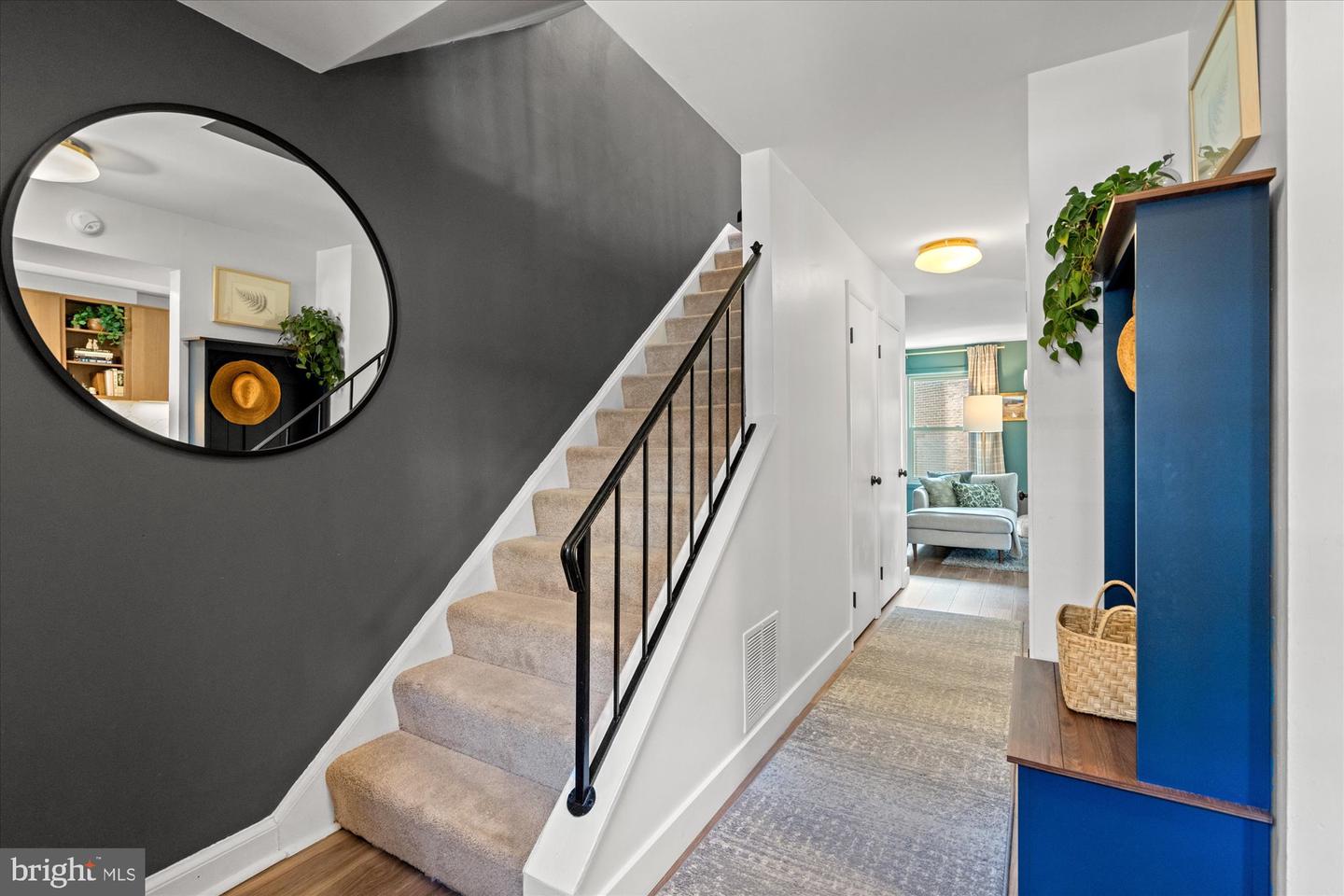 1637 KENWOOD AVE, ALEXANDRIA, Virginia 22302, 3 Bedrooms Bedrooms, ,2 BathroomsBathrooms,Residential,For sale,1637 KENWOOD AVE,VAAX2047412 MLS # VAAX2047412