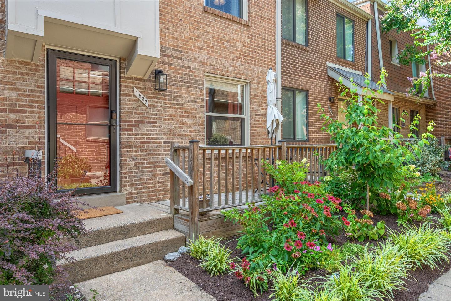 1637 KENWOOD AVE, ALEXANDRIA, Virginia 22302, 3 Bedrooms Bedrooms, ,2 BathroomsBathrooms,Residential,For sale,1637 KENWOOD AVE,VAAX2047412 MLS # VAAX2047412