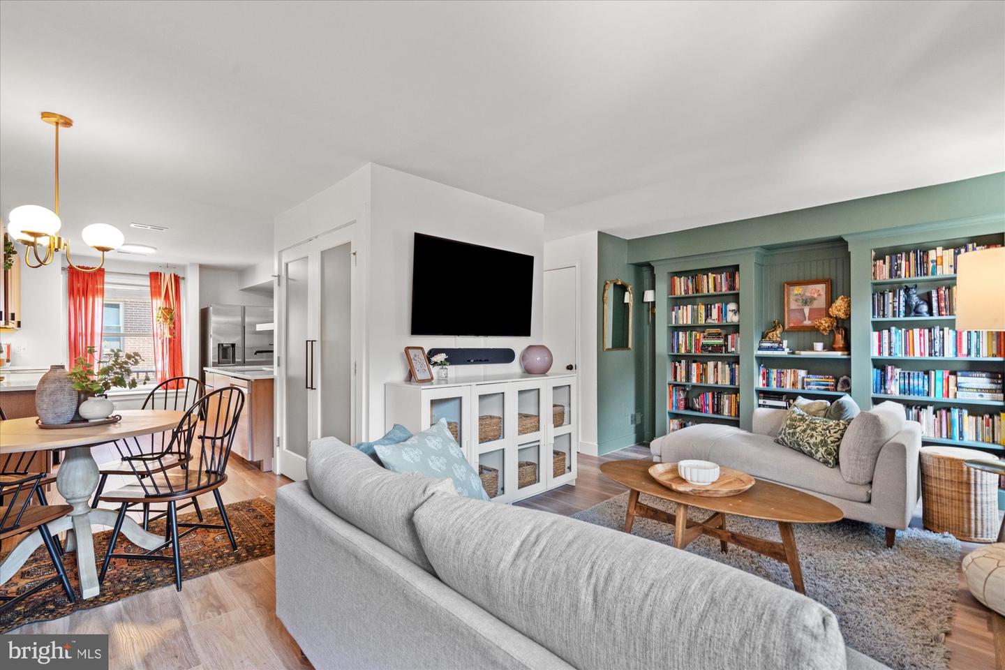 1637 KENWOOD AVE, ALEXANDRIA, Virginia 22302, 3 Bedrooms Bedrooms, ,2 BathroomsBathrooms,Residential,For sale,1637 KENWOOD AVE,VAAX2047412 MLS # VAAX2047412