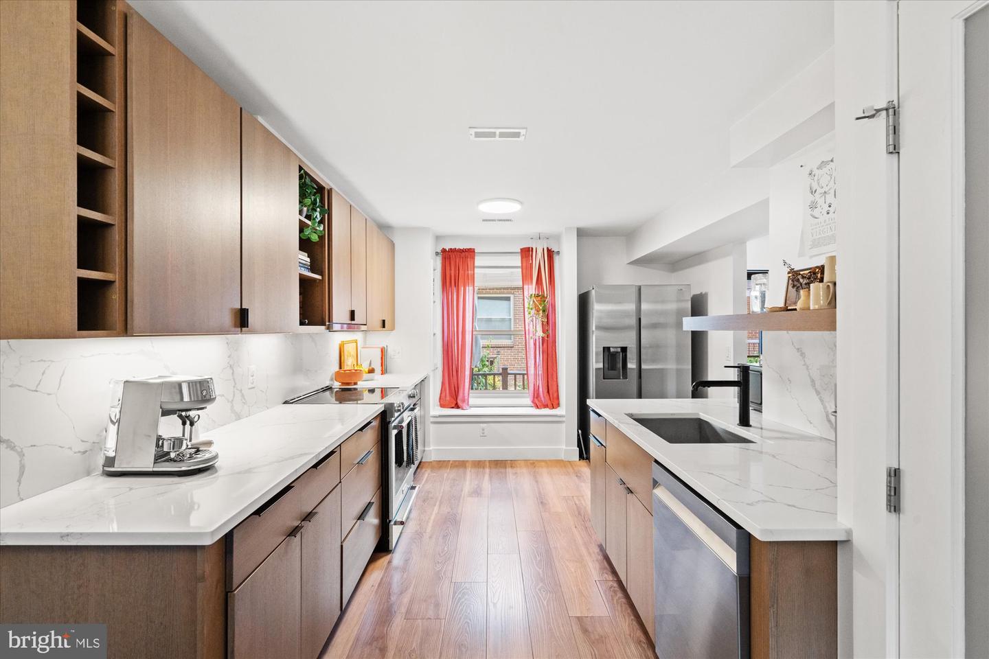 1637 KENWOOD AVE, ALEXANDRIA, Virginia 22302, 3 Bedrooms Bedrooms, ,2 BathroomsBathrooms,Residential,For sale,1637 KENWOOD AVE,VAAX2047412 MLS # VAAX2047412