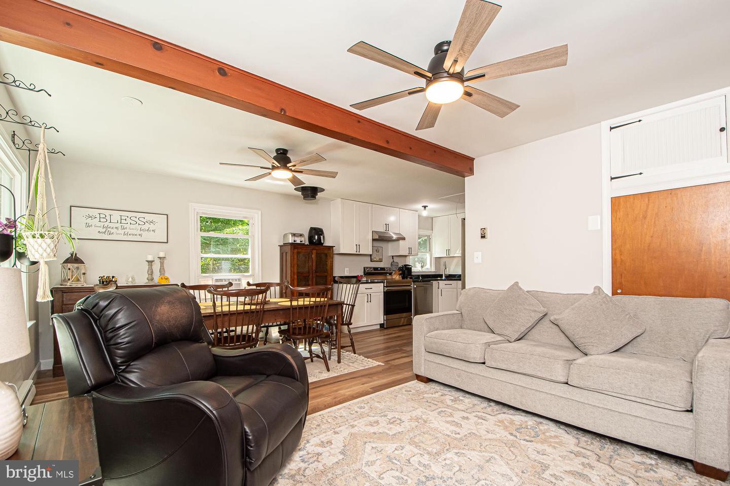 61 MOUNT MARSHALL RD, WASHINGTON, Virginia 22747, 3 Bedrooms Bedrooms, ,2 BathroomsBathrooms,Residential,For sale,61 MOUNT MARSHALL RD,VARP2002182 MLS # VARP2002182