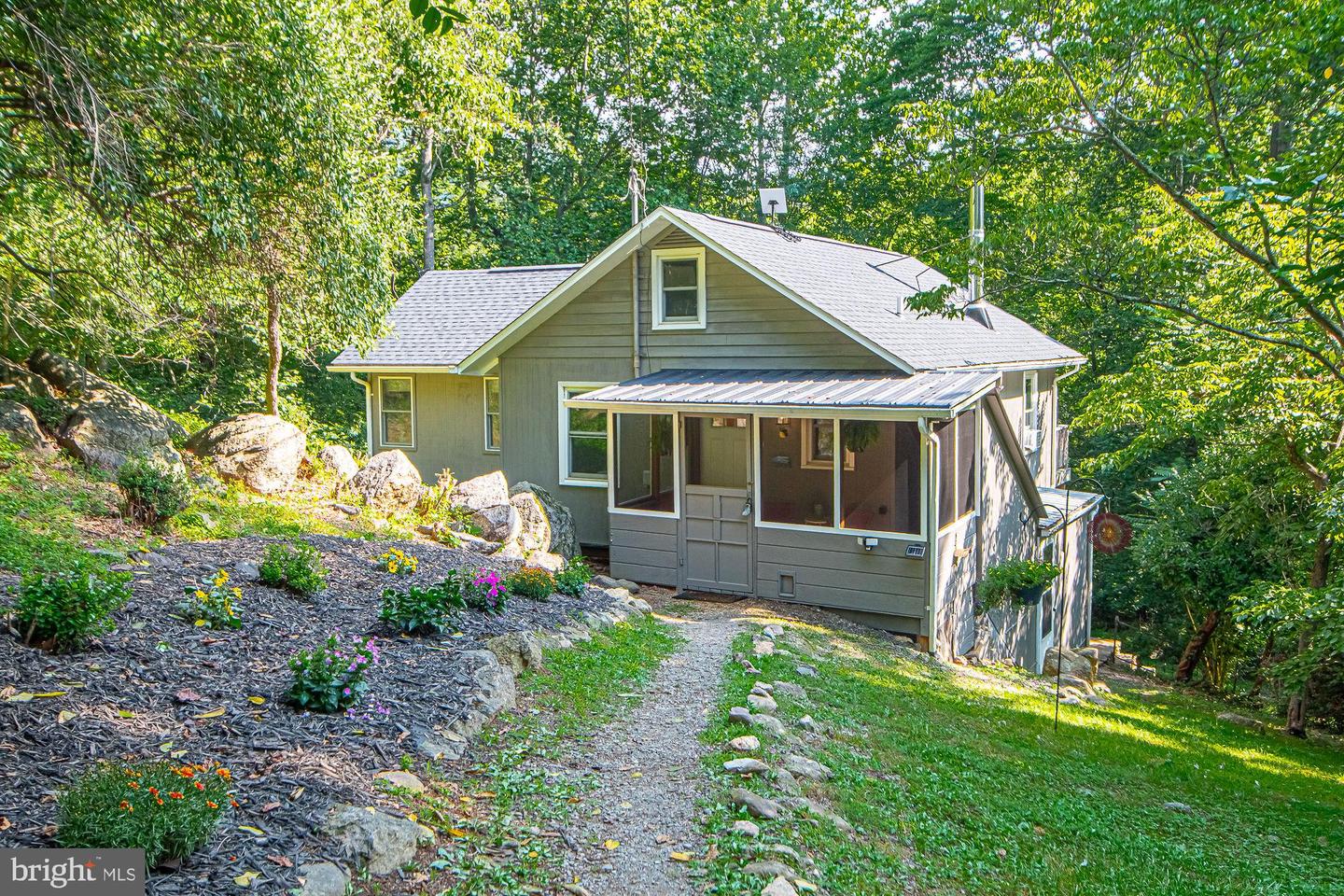 61 MOUNT MARSHALL RD, WASHINGTON, Virginia 22747, 3 Bedrooms Bedrooms, ,2 BathroomsBathrooms,Residential,For sale,61 MOUNT MARSHALL RD,VARP2002182 MLS # VARP2002182