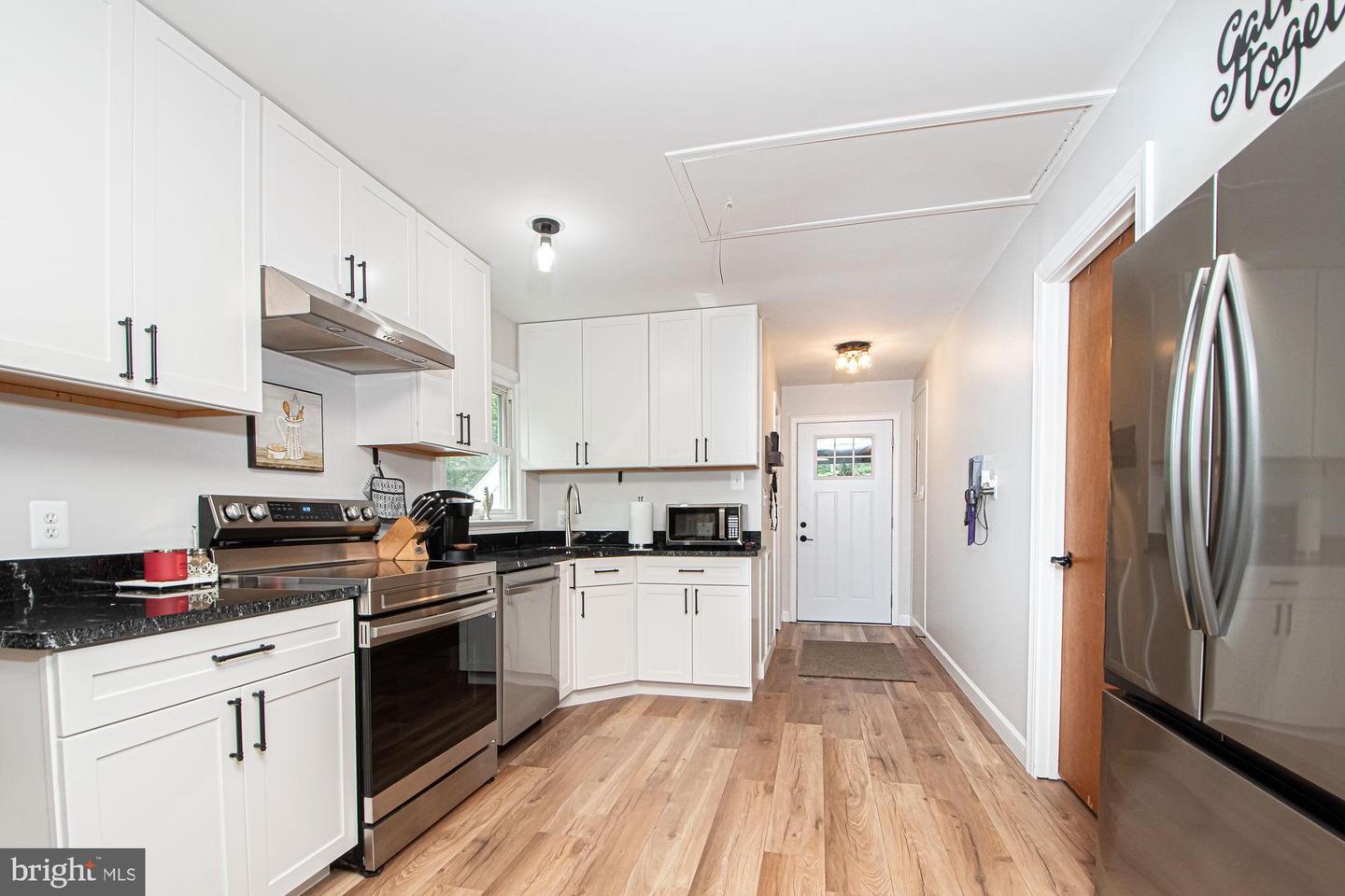 61 MOUNT MARSHALL RD, WASHINGTON, Virginia 22747, 3 Bedrooms Bedrooms, ,2 BathroomsBathrooms,Residential,For sale,61 MOUNT MARSHALL RD,VARP2002182 MLS # VARP2002182