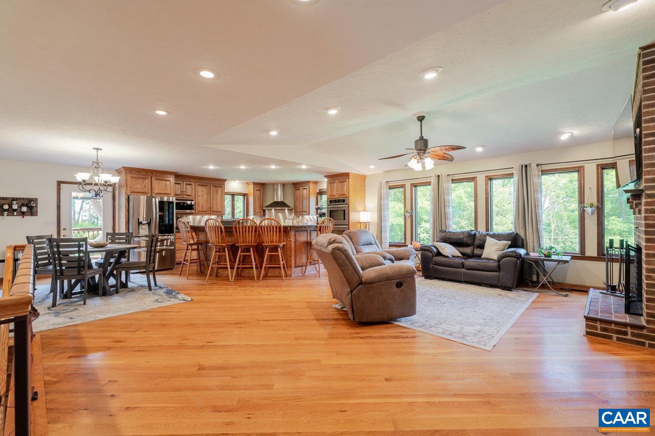 2770 ZION CHURCH RD, BROADWAY, Virginia 22815, 4 Bedrooms Bedrooms, ,4 BathroomsBathrooms,Residential,For sale,2770 ZION CHURCH RD,666808 MLS # 666808