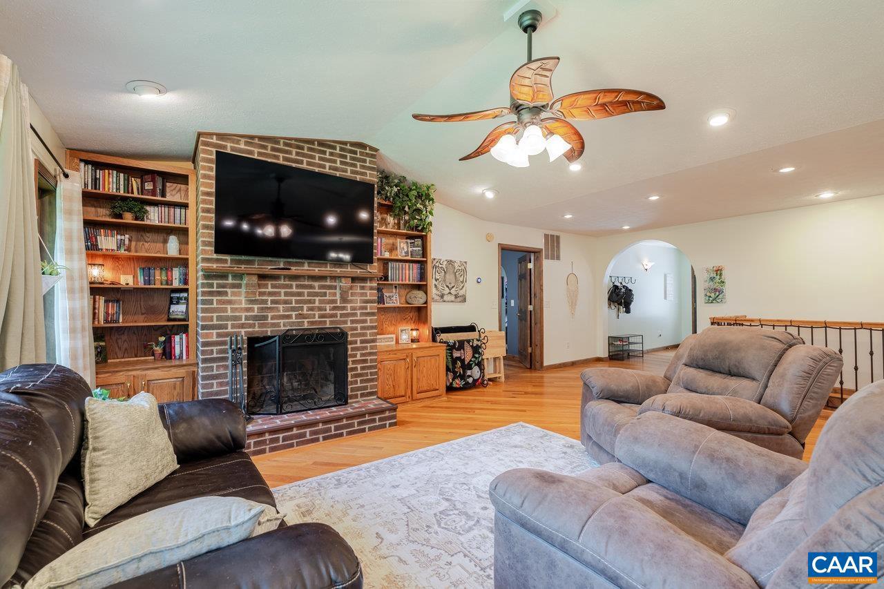 2770 ZION CHURCH RD, BROADWAY, Virginia 22815, 4 Bedrooms Bedrooms, ,4 BathroomsBathrooms,Residential,For sale,2770 ZION CHURCH RD,666808 MLS # 666808