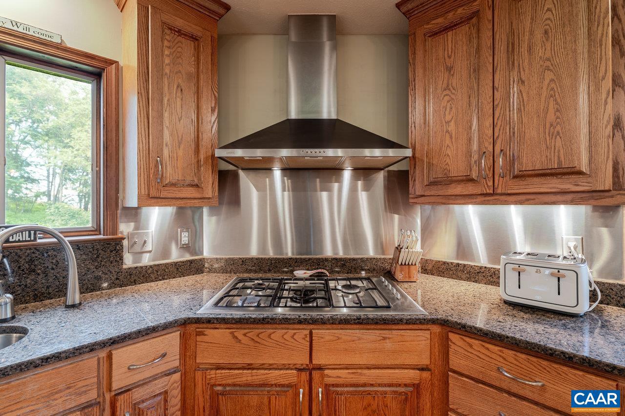 2770 ZION CHURCH RD, BROADWAY, Virginia 22815, 4 Bedrooms Bedrooms, ,4 BathroomsBathrooms,Residential,For sale,2770 ZION CHURCH RD,666808 MLS # 666808
