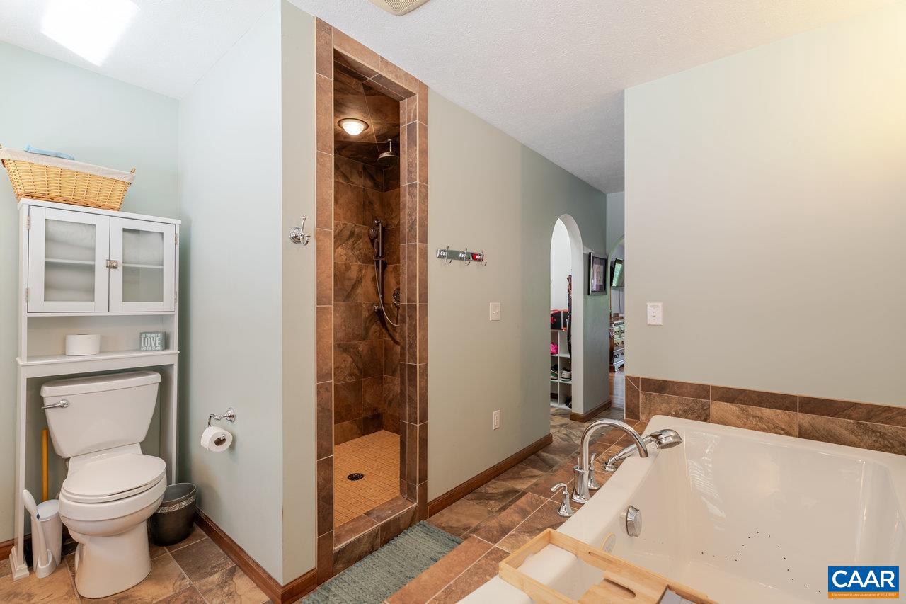 2770 ZION CHURCH RD, BROADWAY, Virginia 22815, 4 Bedrooms Bedrooms, ,4 BathroomsBathrooms,Residential,For sale,2770 ZION CHURCH RD,666808 MLS # 666808