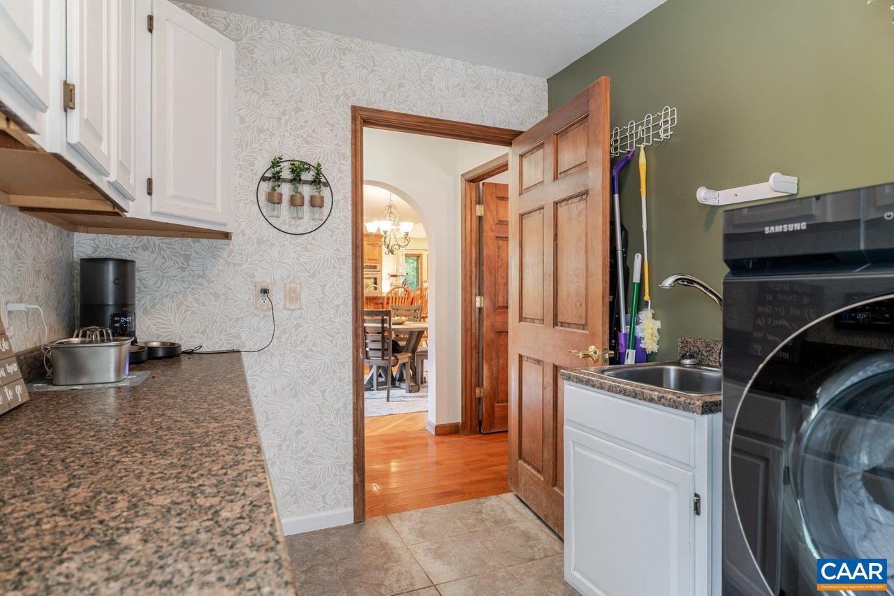 2770 ZION CHURCH RD, BROADWAY, Virginia 22815, 4 Bedrooms Bedrooms, ,4 BathroomsBathrooms,Residential,For sale,2770 ZION CHURCH RD,666808 MLS # 666808