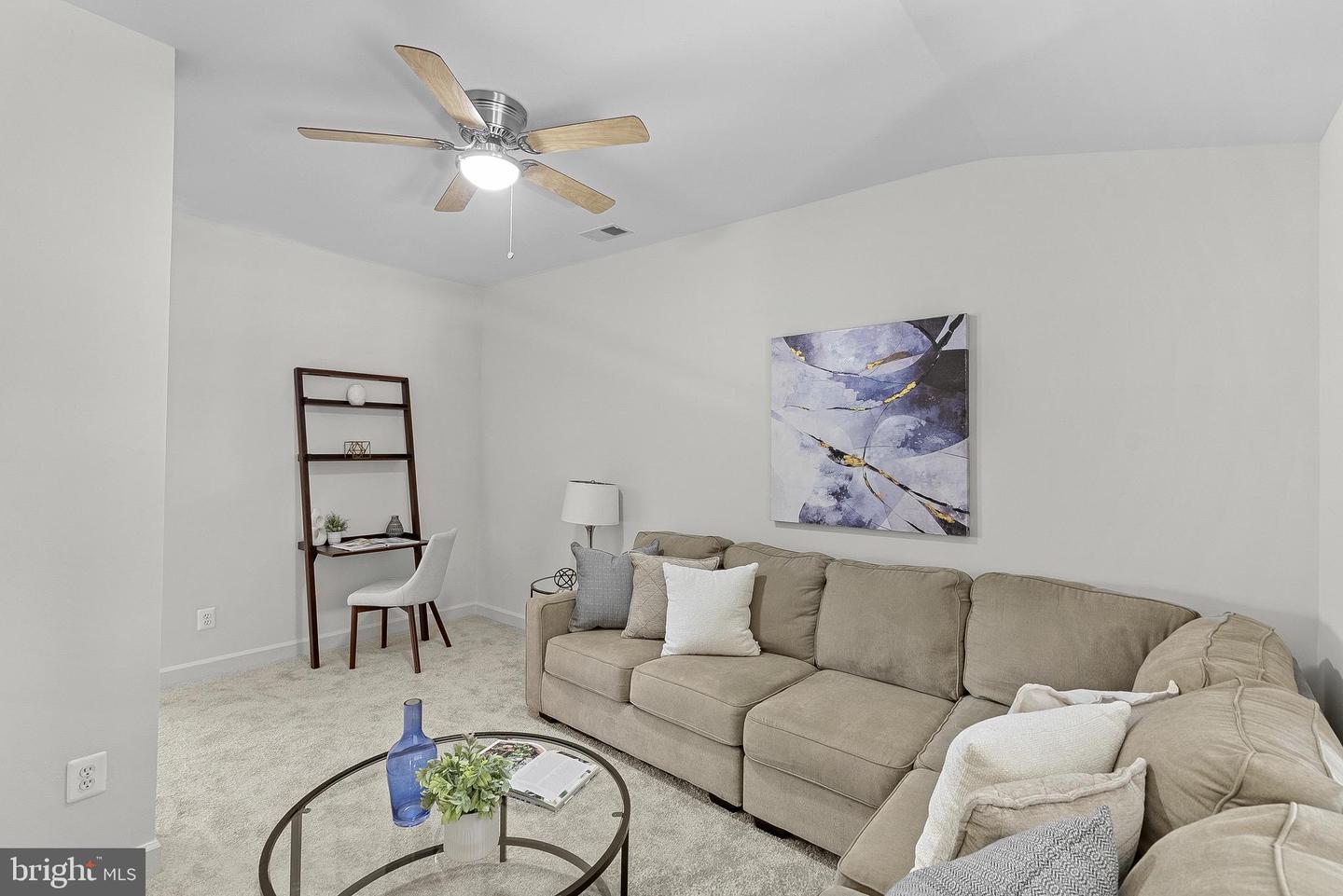 15151 GAFFNEY CIR, GAINESVILLE, Virginia 20155, 3 Bedrooms Bedrooms, ,3 BathroomsBathrooms,Residential,For sale,15151 GAFFNEY CIR,VAPW2099258 MLS # VAPW2099258