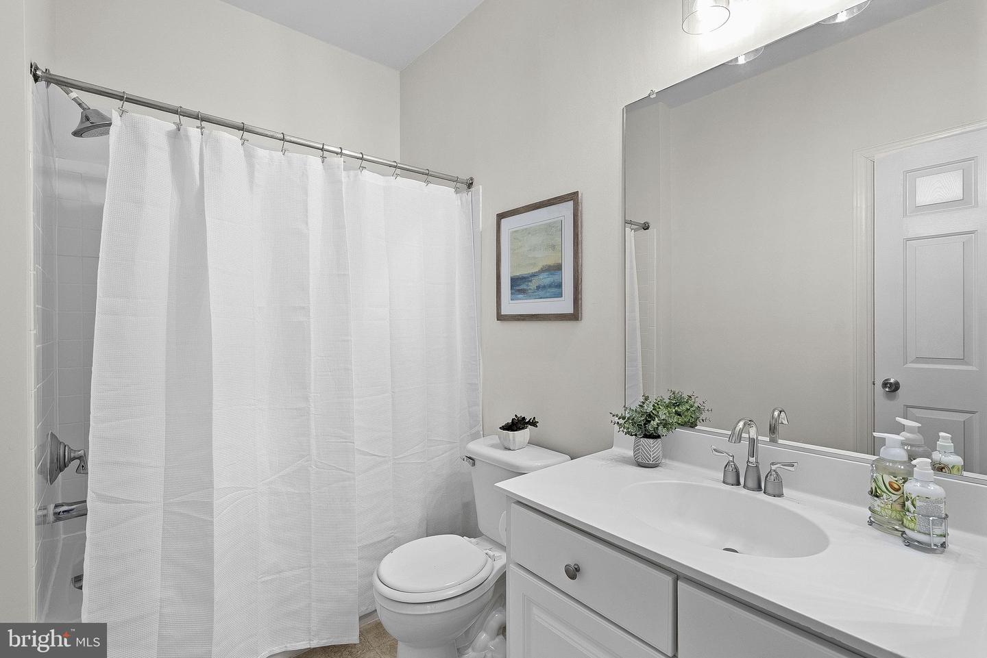 15151 GAFFNEY CIR, GAINESVILLE, Virginia 20155, 3 Bedrooms Bedrooms, ,3 BathroomsBathrooms,Residential,For sale,15151 GAFFNEY CIR,VAPW2099258 MLS # VAPW2099258