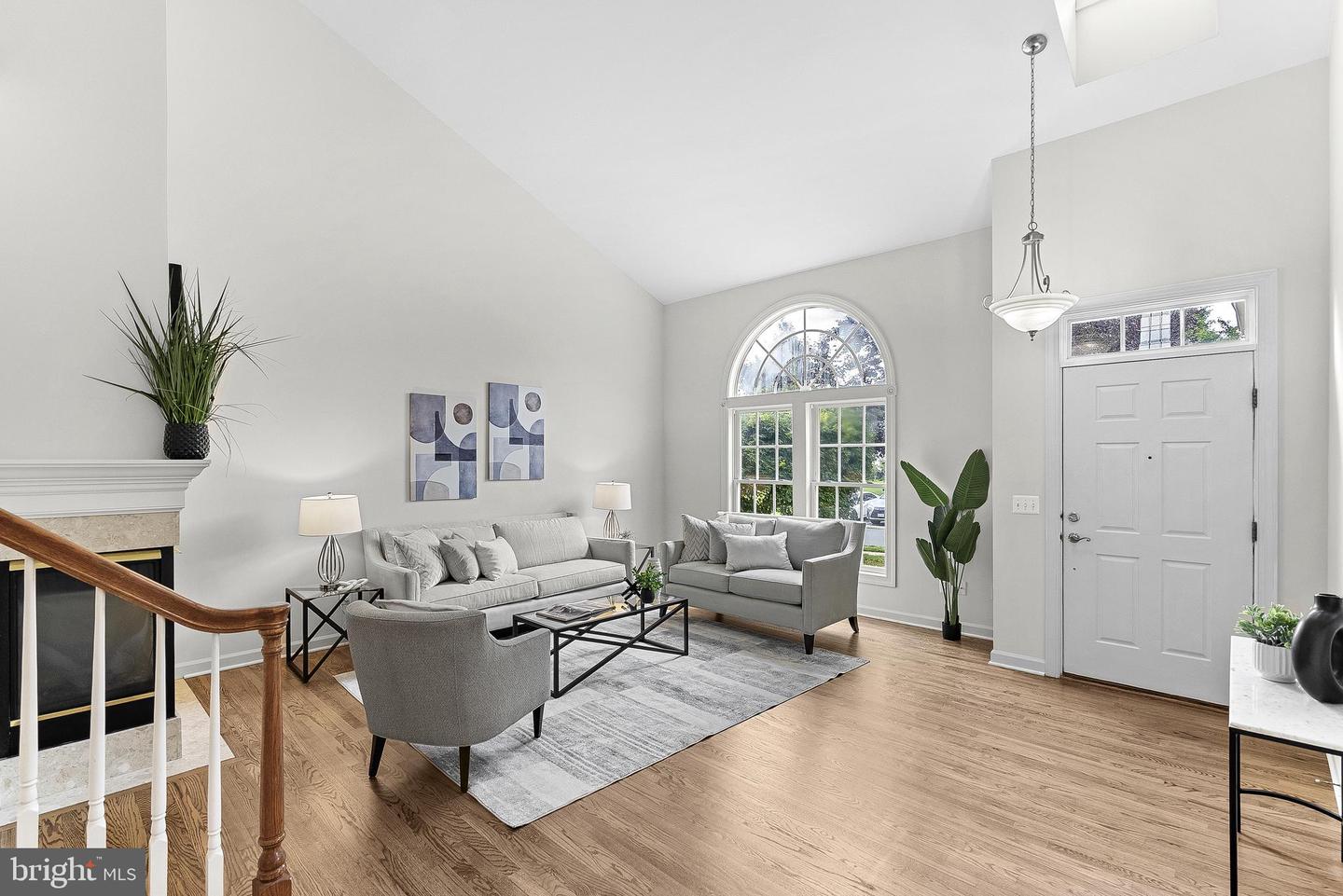 15151 GAFFNEY CIR, GAINESVILLE, Virginia 20155, 3 Bedrooms Bedrooms, ,3 BathroomsBathrooms,Residential,For sale,15151 GAFFNEY CIR,VAPW2099258 MLS # VAPW2099258