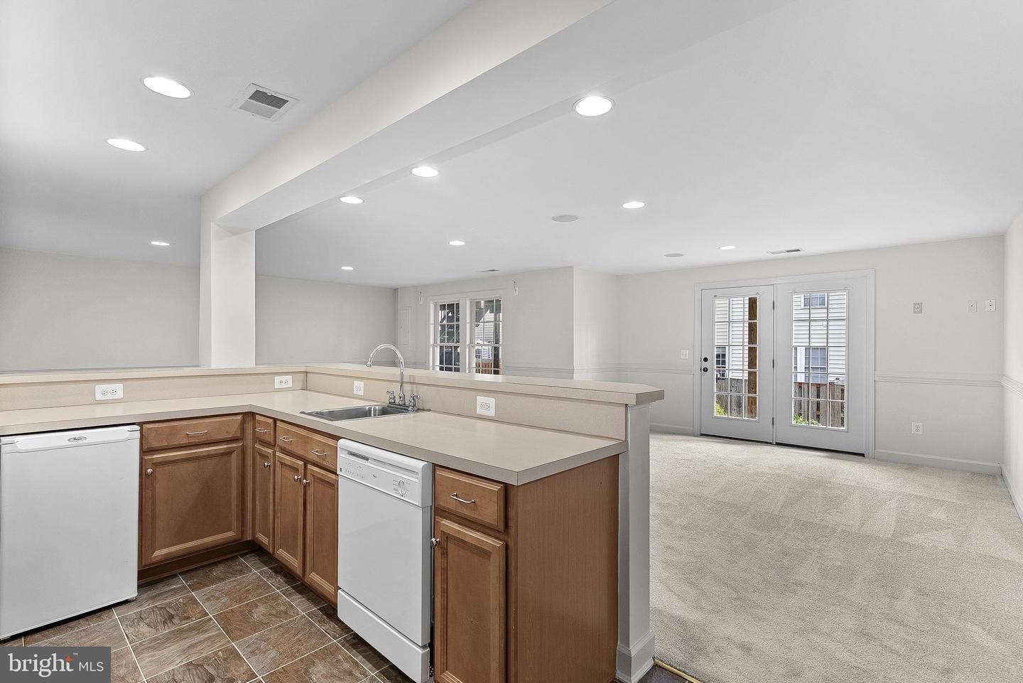 15151 GAFFNEY CIR, GAINESVILLE, Virginia 20155, 3 Bedrooms Bedrooms, ,3 BathroomsBathrooms,Residential,For sale,15151 GAFFNEY CIR,VAPW2099258 MLS # VAPW2099258