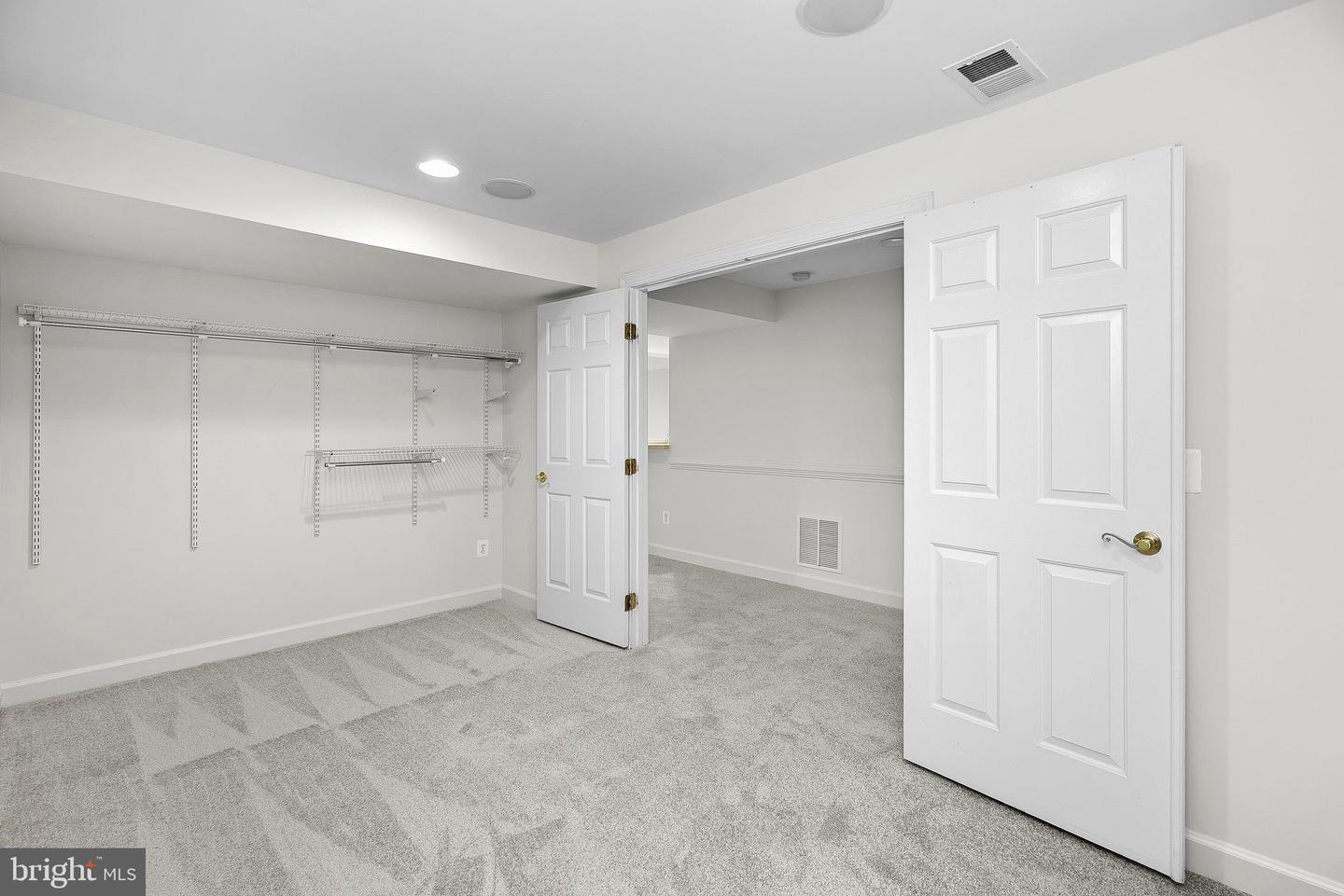 15151 GAFFNEY CIR, GAINESVILLE, Virginia 20155, 3 Bedrooms Bedrooms, ,3 BathroomsBathrooms,Residential,For sale,15151 GAFFNEY CIR,VAPW2099258 MLS # VAPW2099258