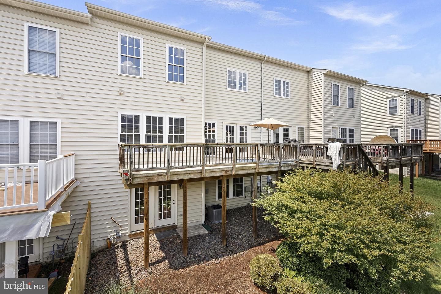 15151 GAFFNEY CIR, GAINESVILLE, Virginia 20155, 3 Bedrooms Bedrooms, ,3 BathroomsBathrooms,Residential,For sale,15151 GAFFNEY CIR,VAPW2099258 MLS # VAPW2099258