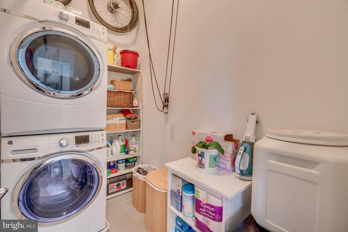 1111 ORREN ST NE #300, WASHINGTON, District Of Columbia 20002, 2 Bedrooms Bedrooms, ,2 BathroomsBathrooms,Residential,For sale,1111 ORREN ST NE #300,DCDC2210408 MLS # DCDC2210408