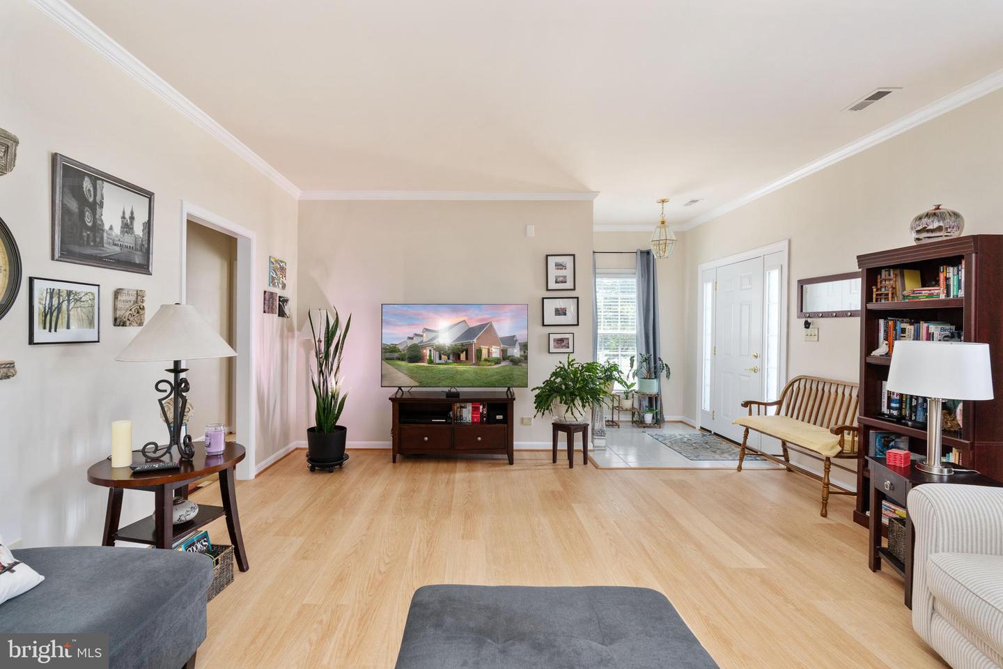 11200 N SCOTTWOOD LN, FREDERICKSBURG, Virginia 22407, 2 Bedrooms Bedrooms, 9 Rooms Rooms,2 BathroomsBathrooms,Residential,For sale,11200 N SCOTTWOOD LN,VASP2034722 MLS # VASP2034722