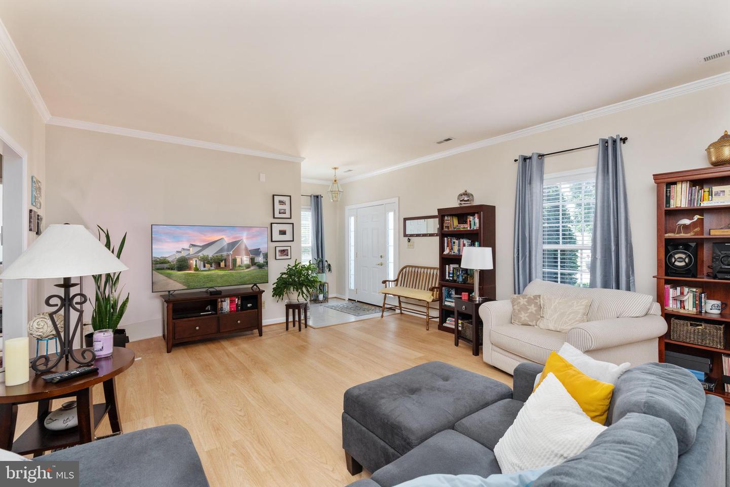 11200 N SCOTTWOOD LN, FREDERICKSBURG, Virginia 22407, 2 Bedrooms Bedrooms, 9 Rooms Rooms,2 BathroomsBathrooms,Residential,For sale,11200 N SCOTTWOOD LN,VASP2034722 MLS # VASP2034722
