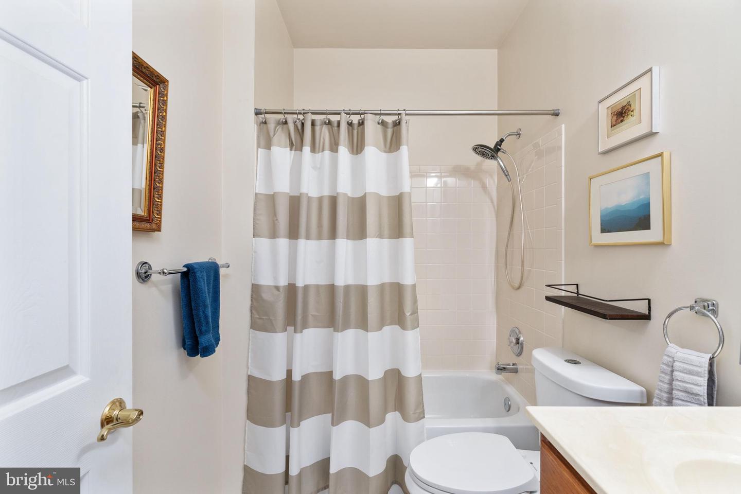 11200 N SCOTTWOOD LN, FREDERICKSBURG, Virginia 22407, 2 Bedrooms Bedrooms, 9 Rooms Rooms,2 BathroomsBathrooms,Residential,For sale,11200 N SCOTTWOOD LN,VASP2034722 MLS # VASP2034722