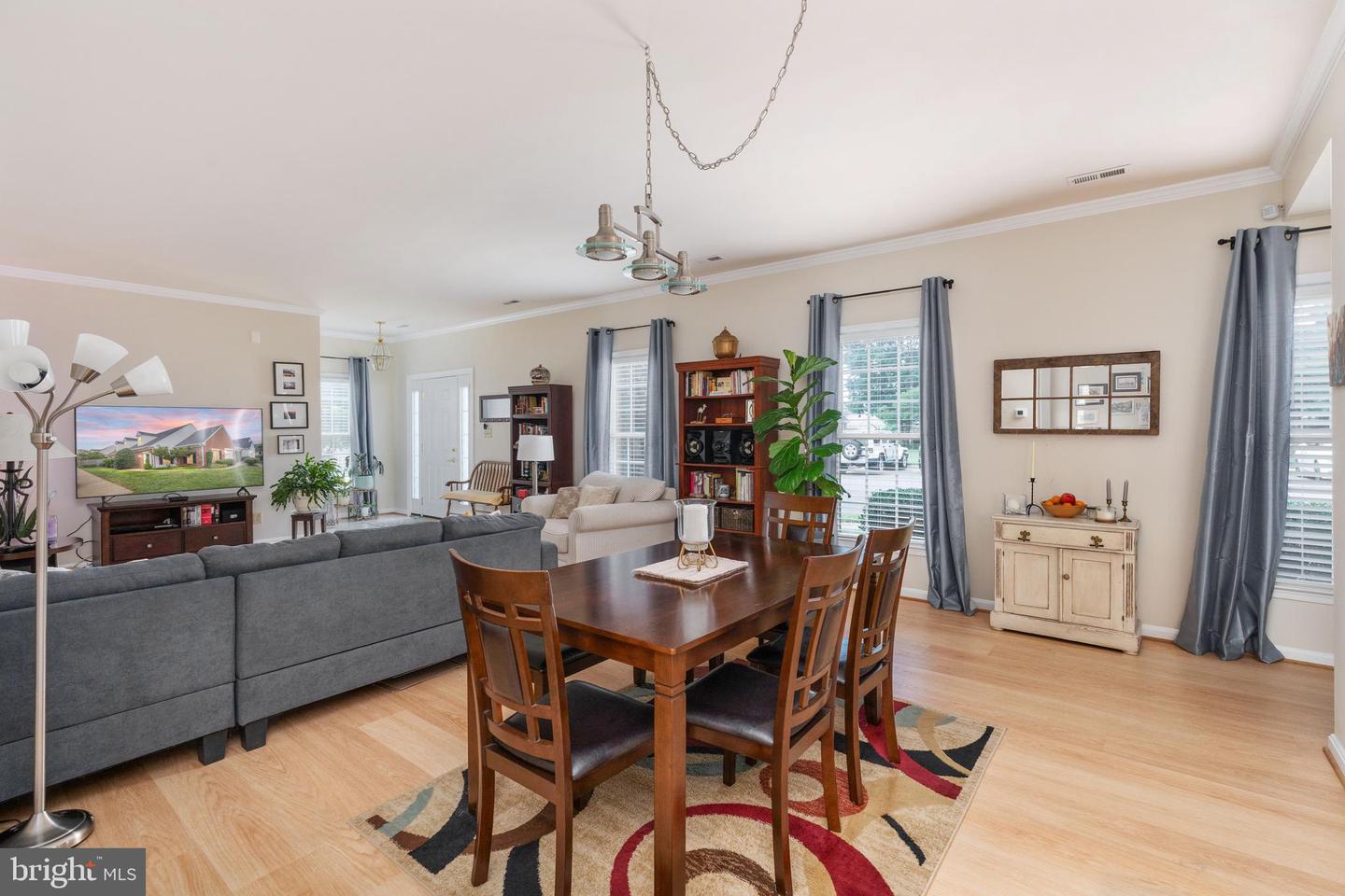 11200 N SCOTTWOOD LN, FREDERICKSBURG, Virginia 22407, 2 Bedrooms Bedrooms, 9 Rooms Rooms,2 BathroomsBathrooms,Residential,For sale,11200 N SCOTTWOOD LN,VASP2034722 MLS # VASP2034722