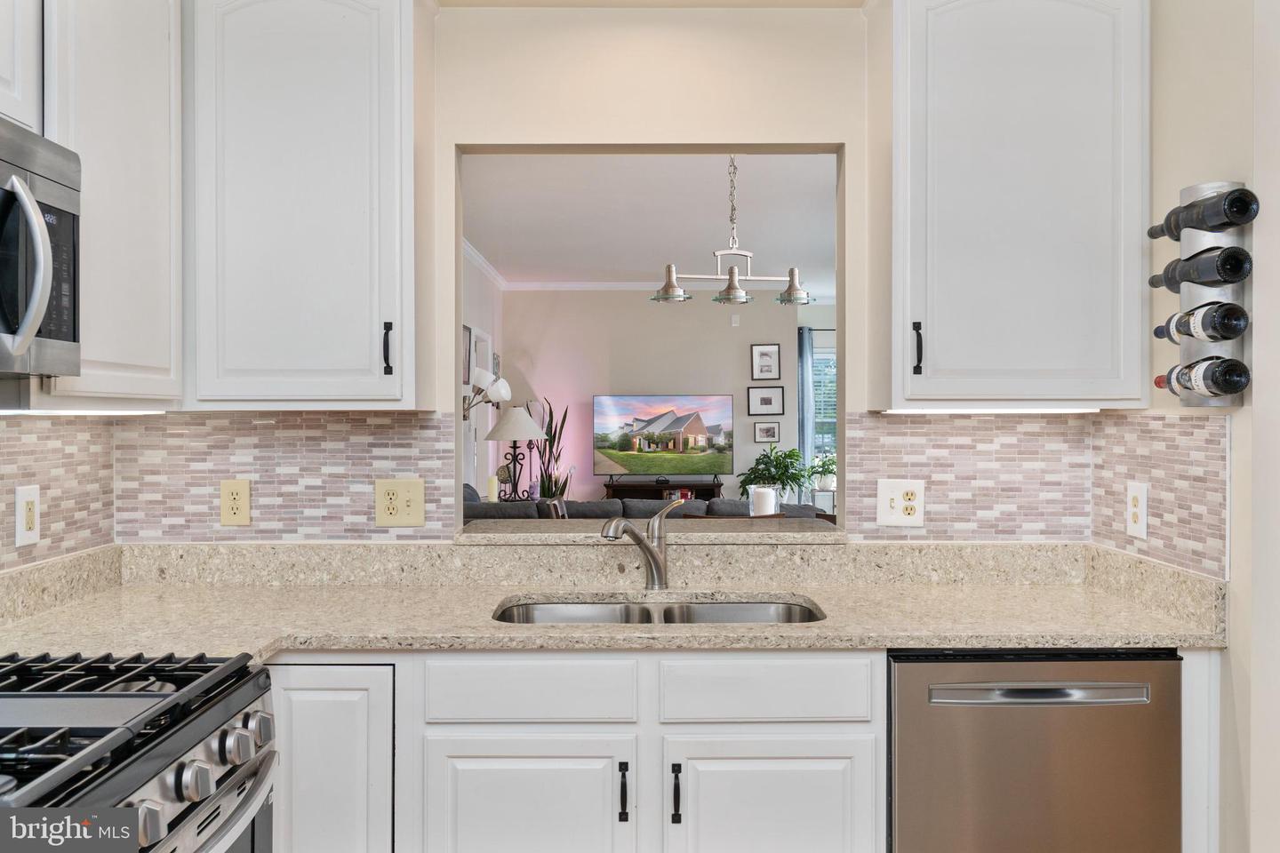 11200 N SCOTTWOOD LN, FREDERICKSBURG, Virginia 22407, 2 Bedrooms Bedrooms, 9 Rooms Rooms,2 BathroomsBathrooms,Residential,For sale,11200 N SCOTTWOOD LN,VASP2034722 MLS # VASP2034722