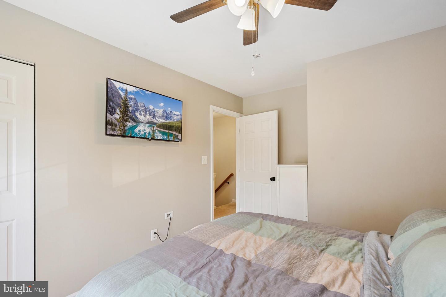 2610 GRAYTON LN, WOODBRIDGE, Virginia 22191, 4 Bedrooms Bedrooms, ,3 BathroomsBathrooms,Residential,For sale,2610 GRAYTON LN,VAPW2099330 MLS # VAPW2099330