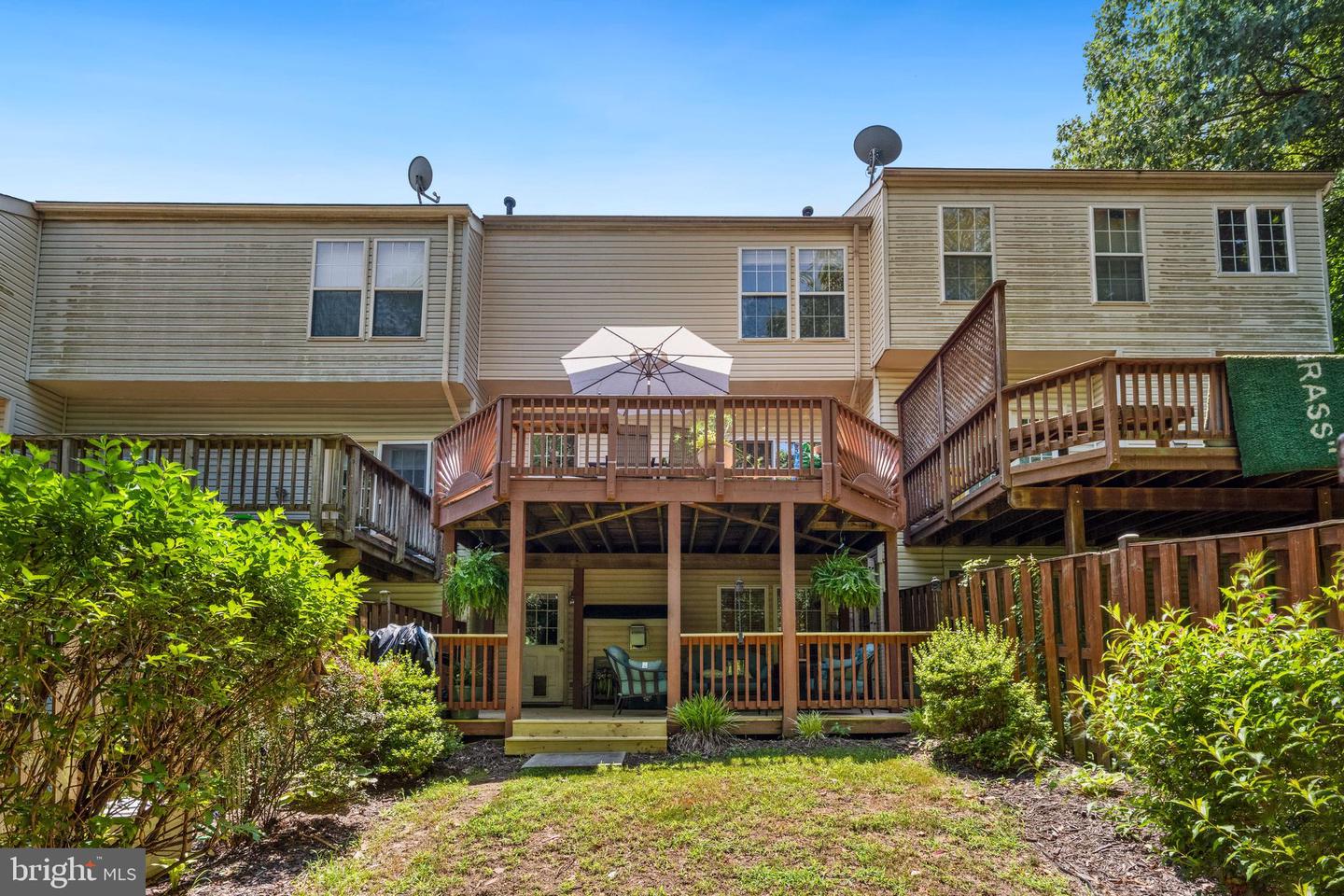 2610 GRAYTON LN, WOODBRIDGE, Virginia 22191, 4 Bedrooms Bedrooms, ,3 BathroomsBathrooms,Residential,For sale,2610 GRAYTON LN,VAPW2099330 MLS # VAPW2099330