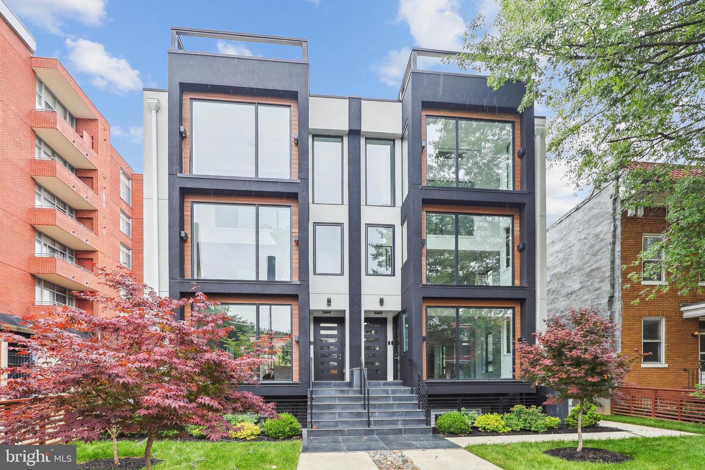 304 K ST NE #2PH, WASHINGTON, District Of Columbia 20002, 3 Bedrooms Bedrooms, ,4 BathroomsBathrooms,Residential,For sale,304 K ST NE #2PH,DCDC2210644 MLS # DCDC2210644