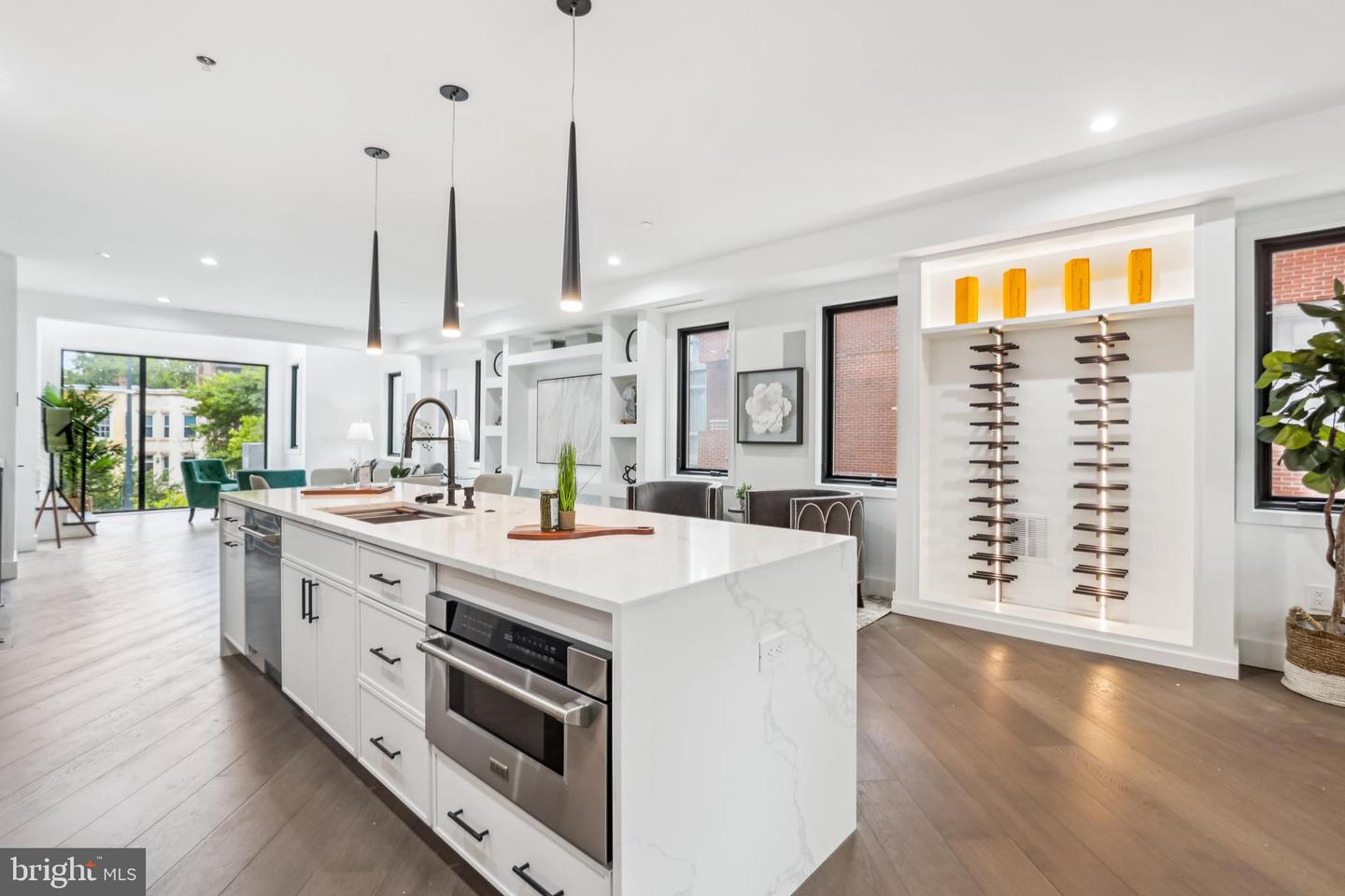 304 K ST NE #2PH, WASHINGTON, District Of Columbia 20002, 3 Bedrooms Bedrooms, ,4 BathroomsBathrooms,Residential,For sale,304 K ST NE #2PH,DCDC2210644 MLS # DCDC2210644