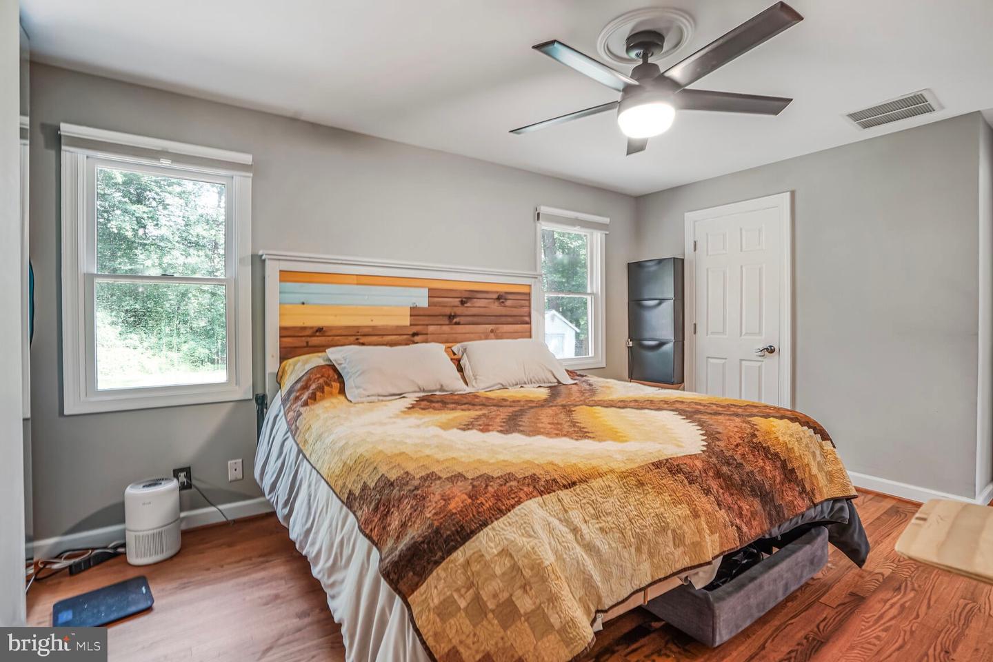 6612 KEENE DR, SPRINGFIELD, Virginia 22152, 3 Bedrooms Bedrooms, ,2 BathroomsBathrooms,Residential,For sale,6612 KEENE DR,VAFX2255782 MLS # VAFX2255782