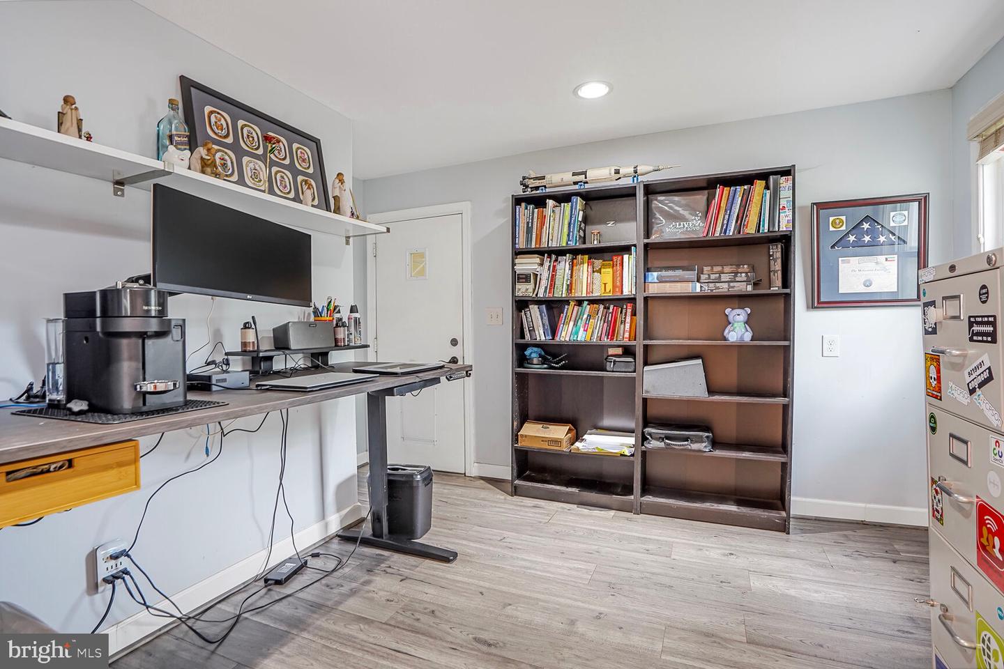 6612 KEENE DR, SPRINGFIELD, Virginia 22152, 3 Bedrooms Bedrooms, ,2 BathroomsBathrooms,Residential,For sale,6612 KEENE DR,VAFX2255782 MLS # VAFX2255782