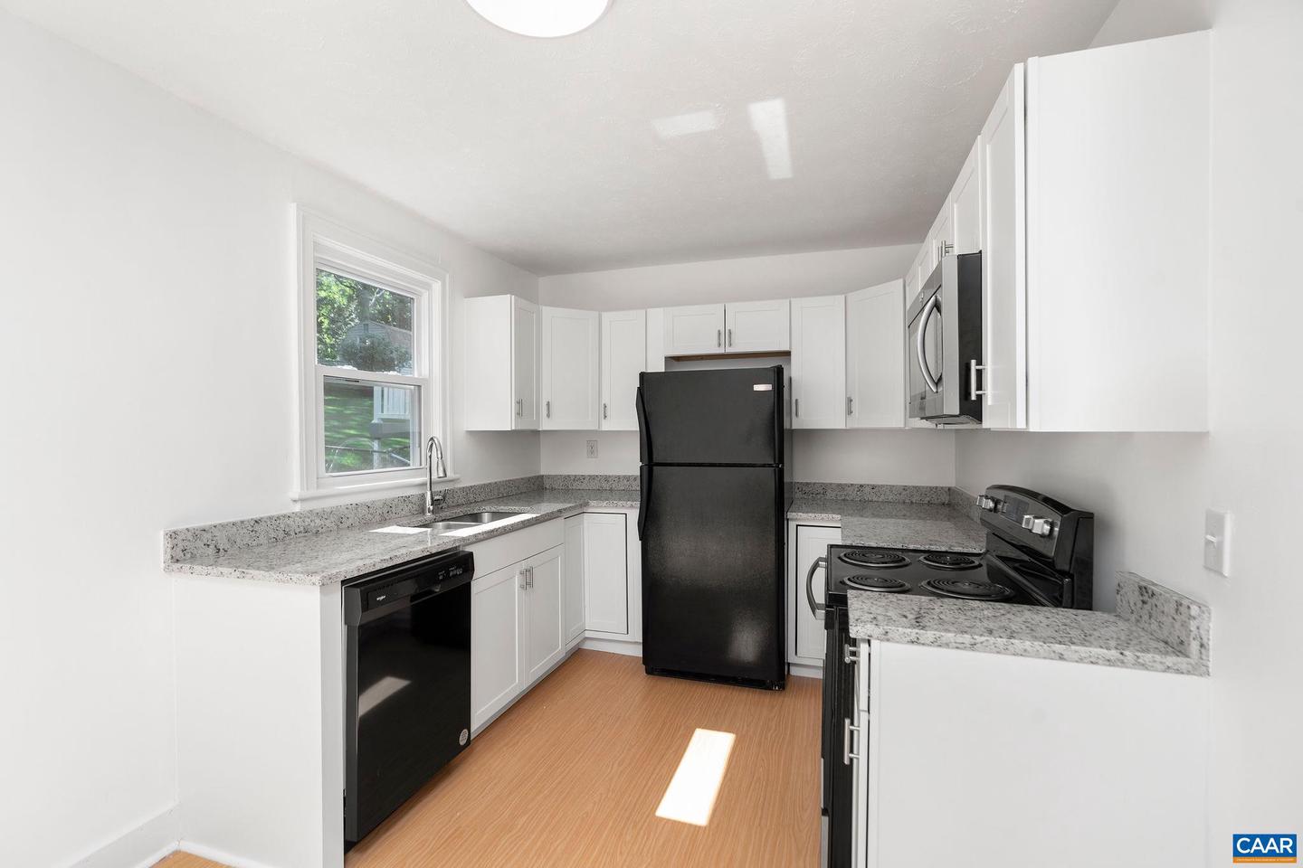 31 BEVERLEY CT, STAUNTON, Virginia 24401, 3 Bedrooms Bedrooms, ,1 BathroomBathrooms,Residential,For sale,31 BEVERLEY CT,666811 MLS # 666811