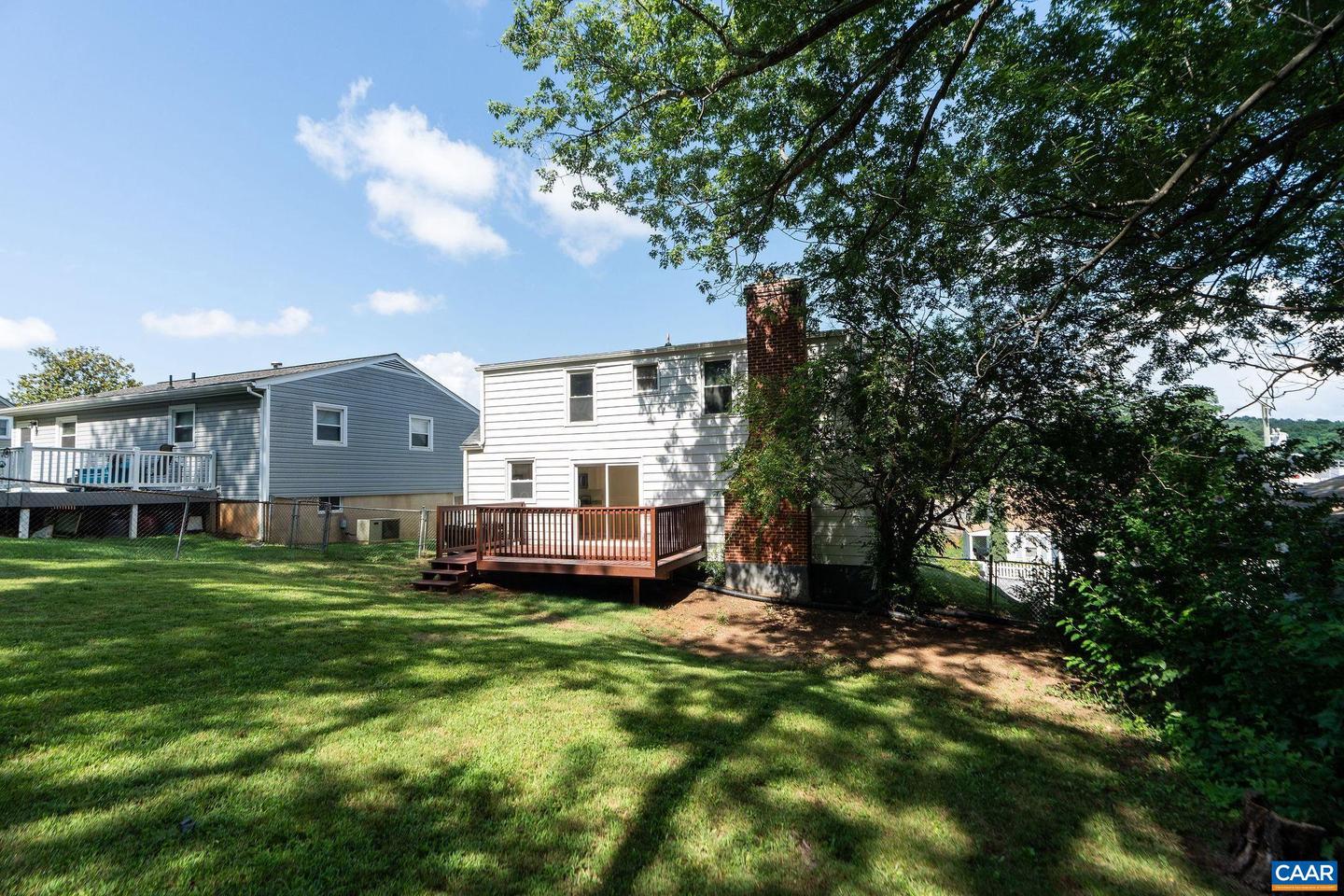 31 BEVERLEY CT, STAUNTON, Virginia 24401, 3 Bedrooms Bedrooms, ,1 BathroomBathrooms,Residential,For sale,31 BEVERLEY CT,666811 MLS # 666811