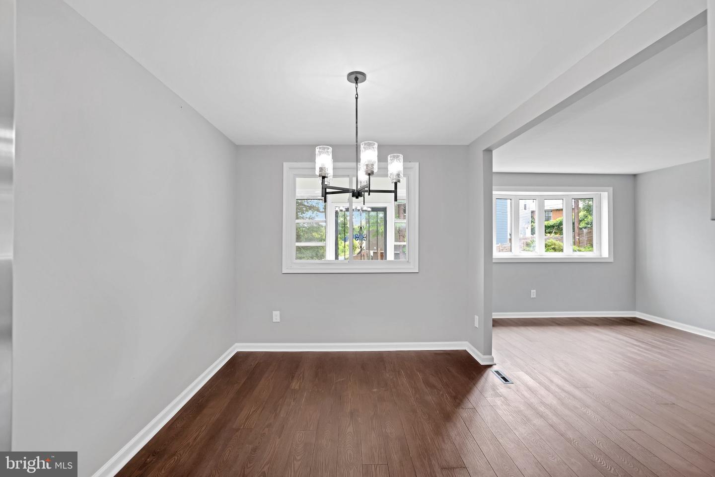 500 47TH PL NE, WASHINGTON, District Of Columbia 20019, 4 Bedrooms Bedrooms, ,3 BathroomsBathrooms,Residential,For sale,500 47TH PL NE,DCDC2210400 MLS # DCDC2210400