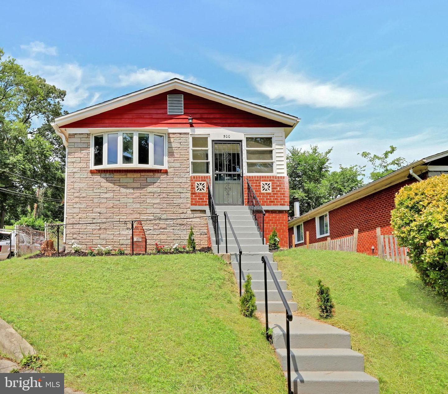 500 47TH PL NE, WASHINGTON, District Of Columbia 20019, 4 Bedrooms Bedrooms, ,3 BathroomsBathrooms,Residential,For sale,500 47TH PL NE,DCDC2210400 MLS # DCDC2210400