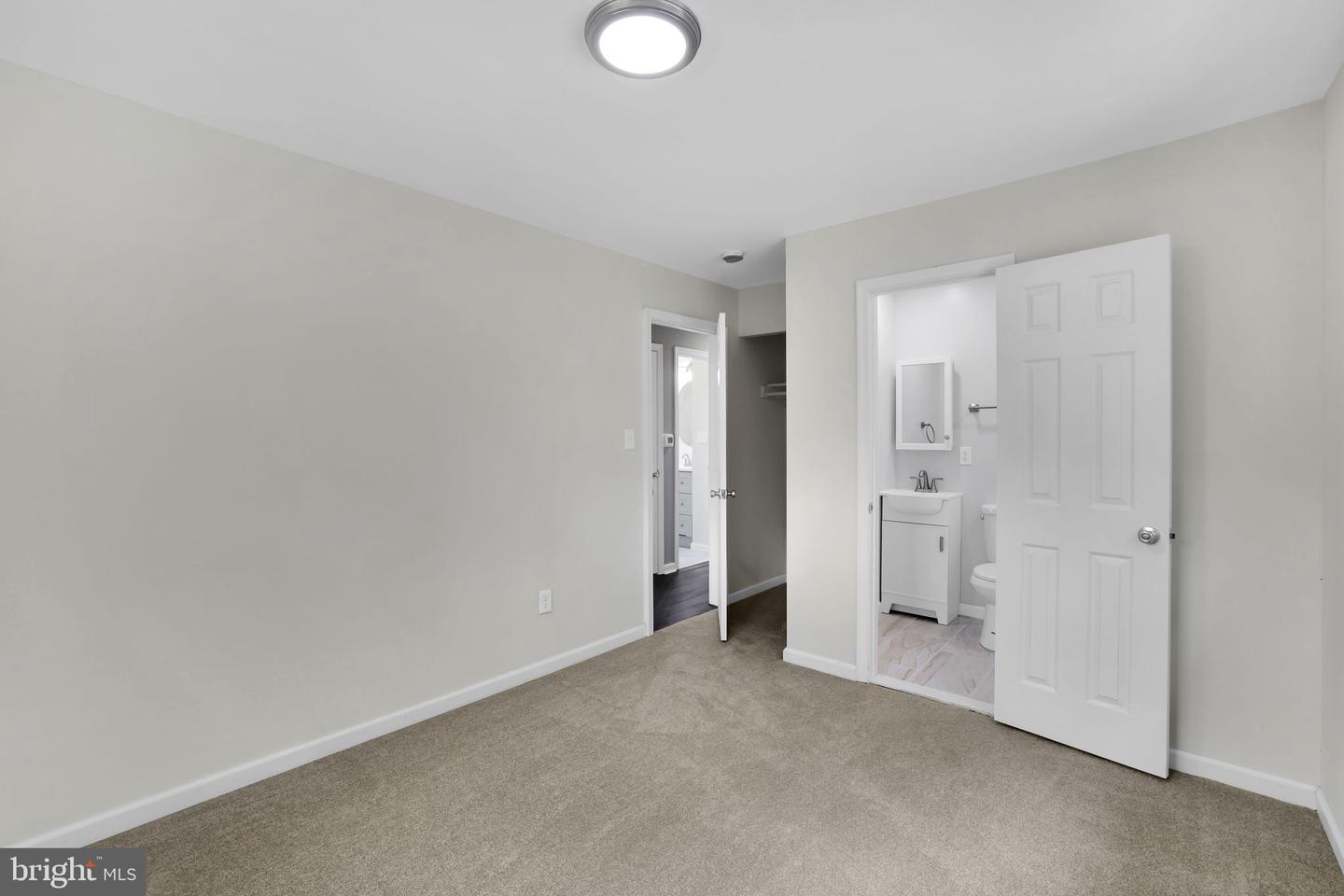 500 47TH PL NE, WASHINGTON, District Of Columbia 20019, 4 Bedrooms Bedrooms, ,3 BathroomsBathrooms,Residential,For sale,500 47TH PL NE,DCDC2210400 MLS # DCDC2210400