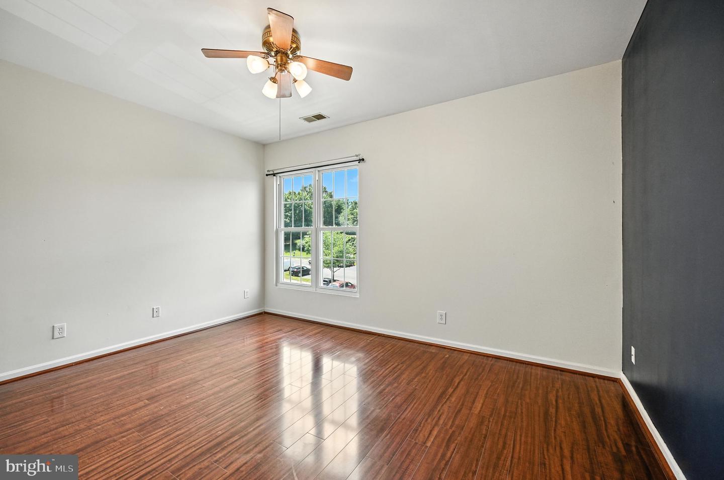 46598 DRYSDALE TER #302, STERLING, Virginia 20165, 2 Bedrooms Bedrooms, ,3 BathroomsBathrooms,Residential,For sale,46598 DRYSDALE TER #302,VALO2102230 MLS # VALO2102230